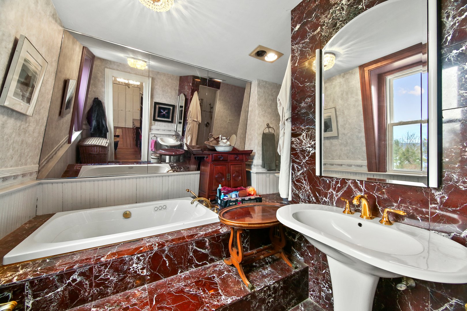 77 Main Street Photo 25