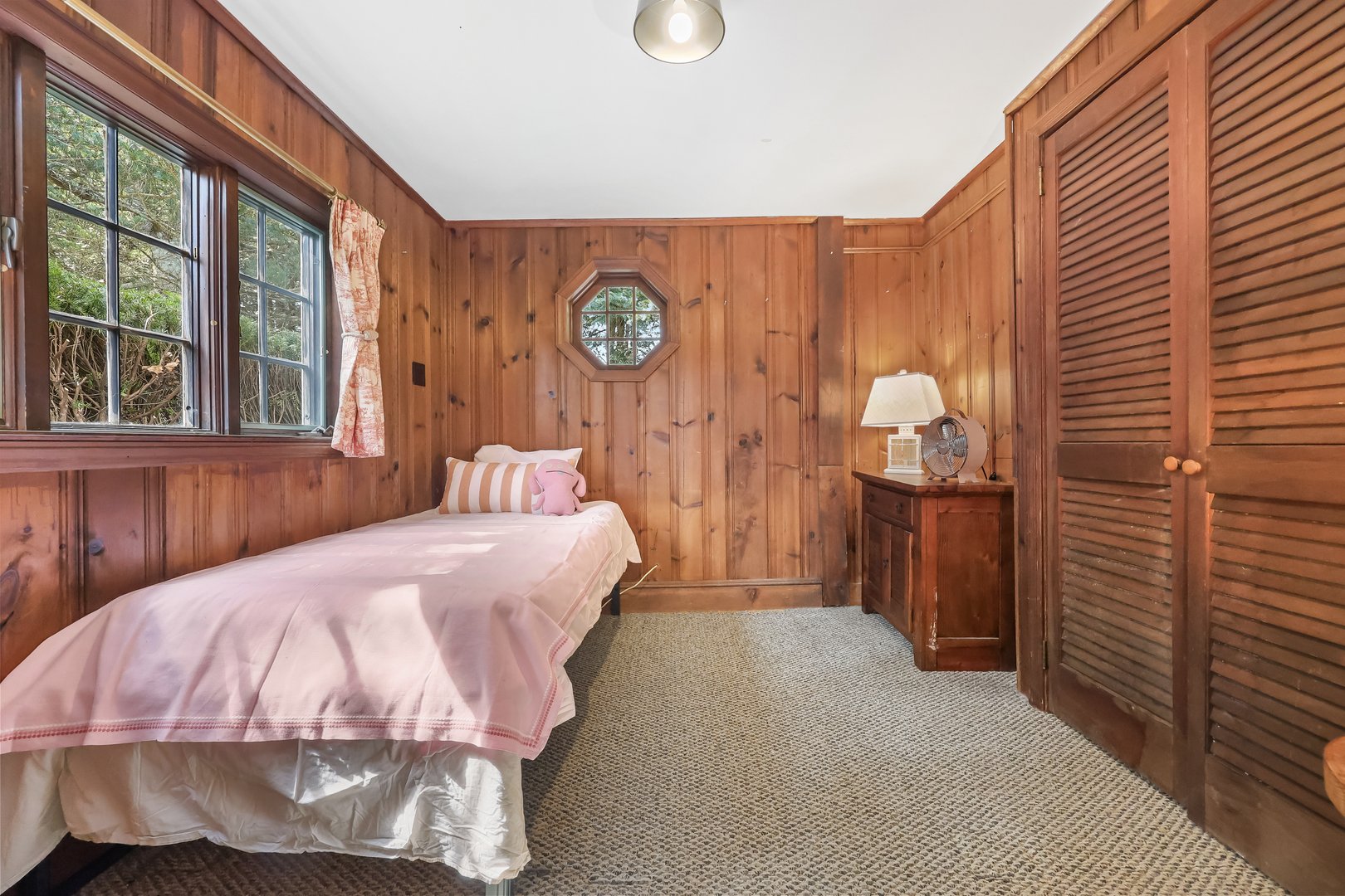 7 Ford Road Photo 17