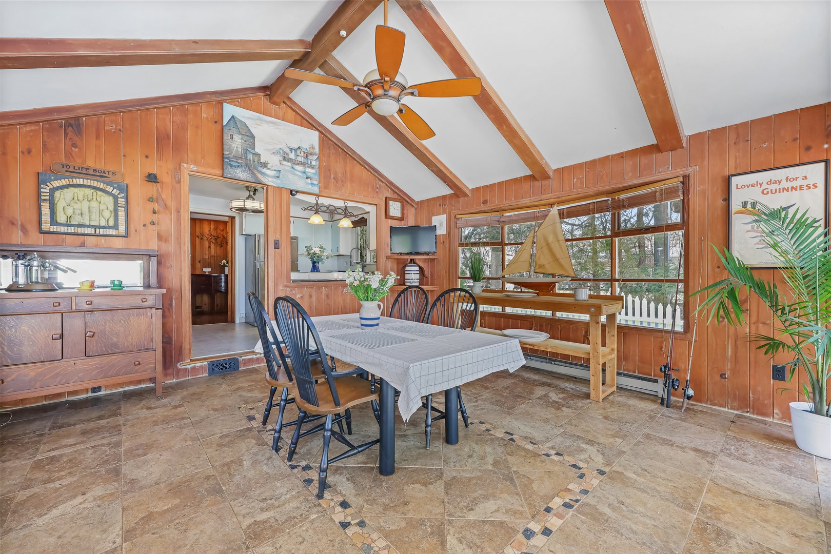 7 Ford Road Photo 19