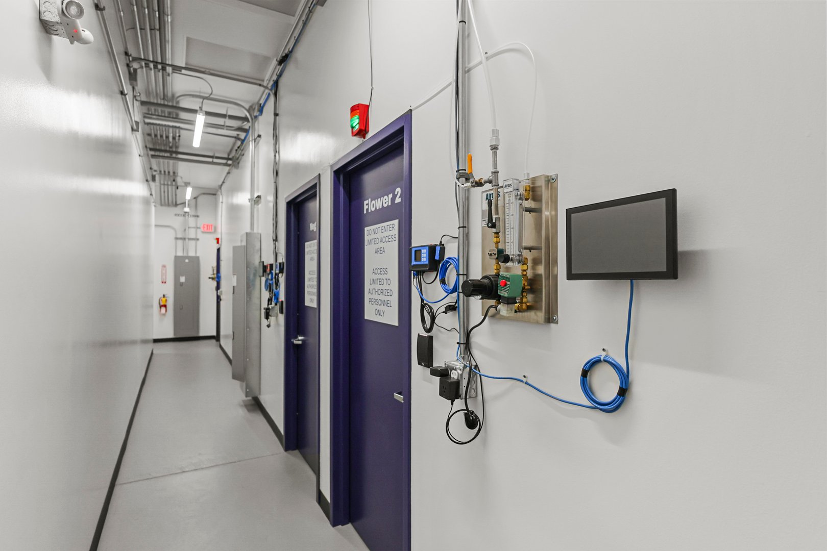 700 S Main St Photo 12