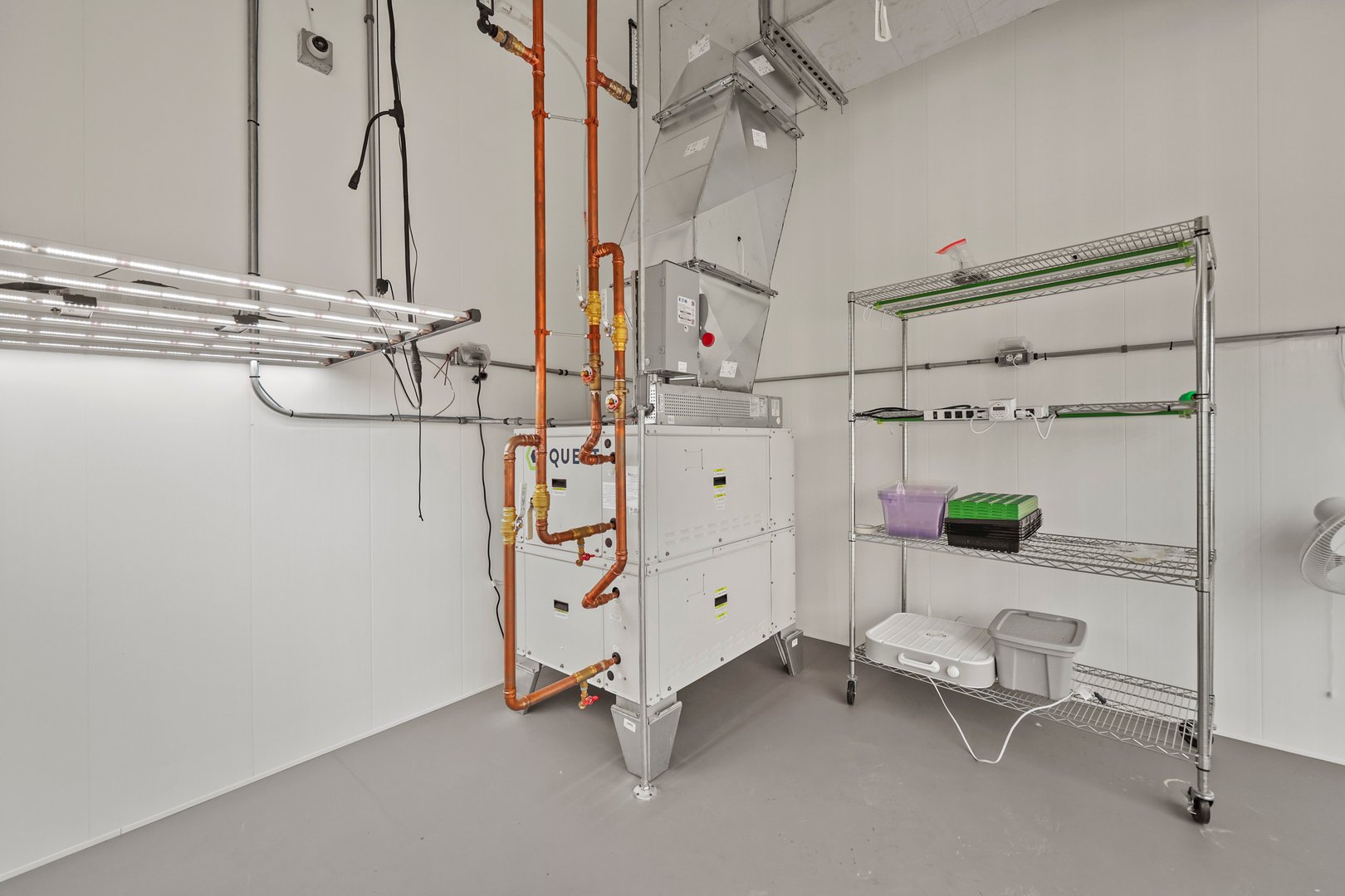 700 S Main St Photo 22