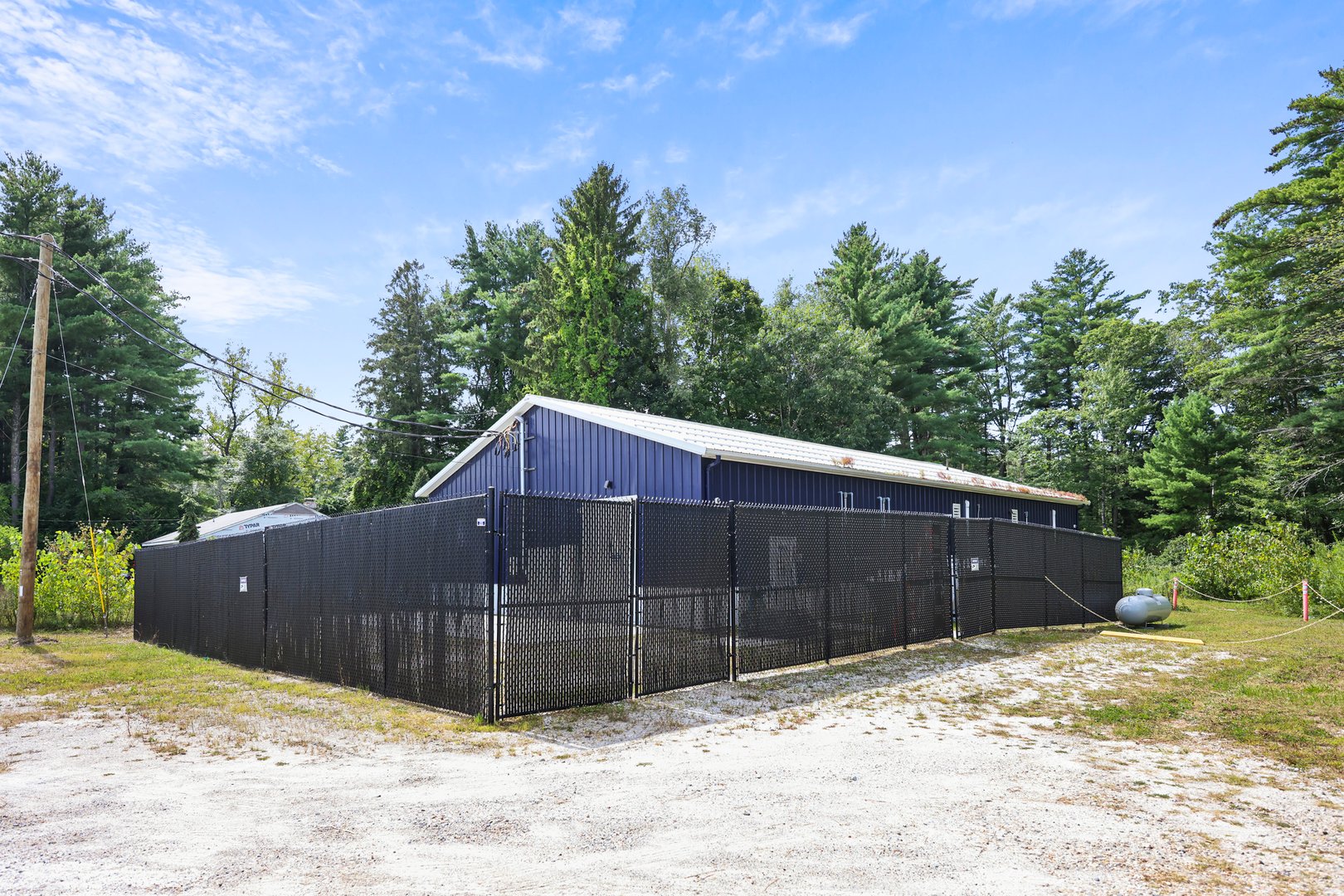 700 S Main St Photo 36