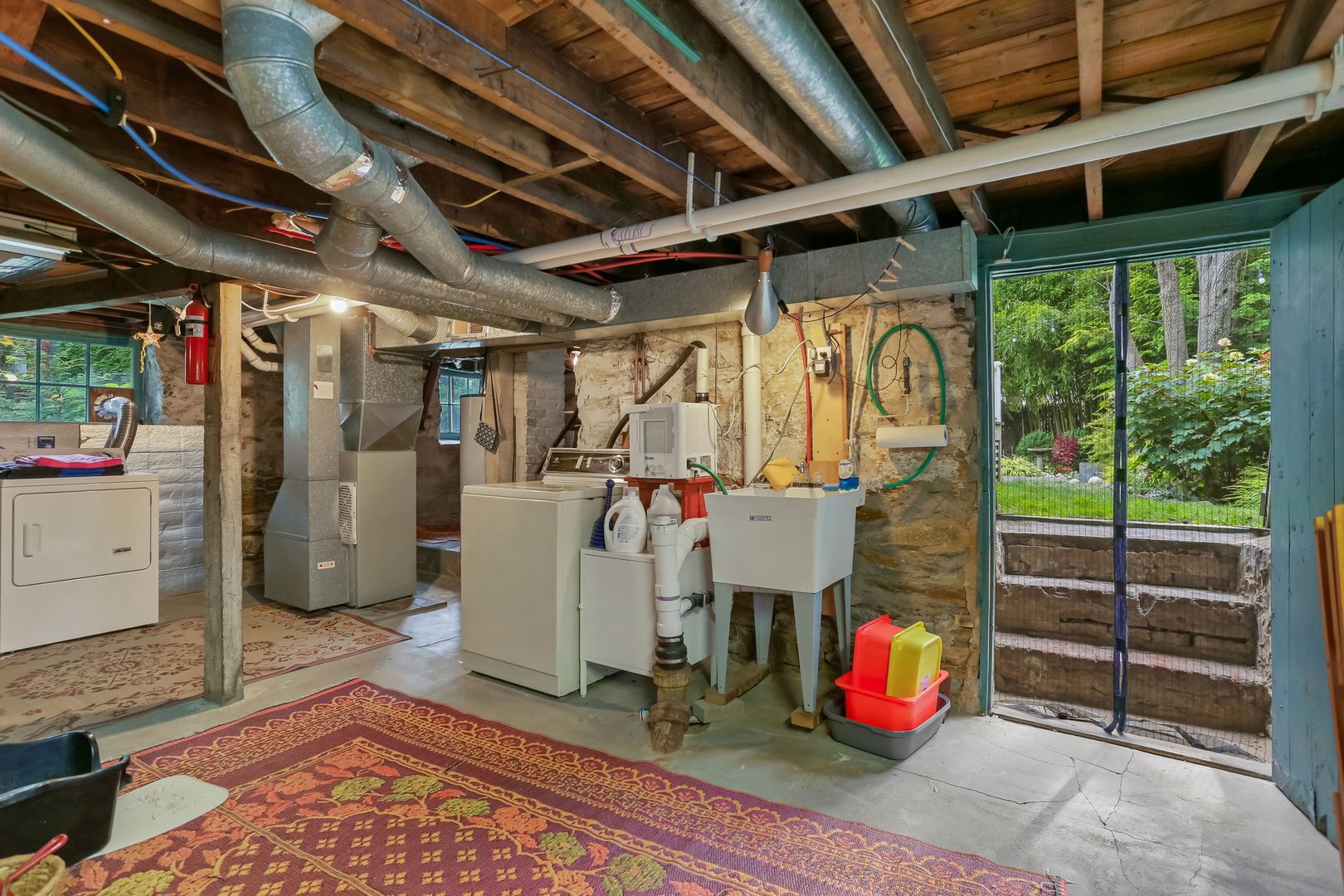 165 Bennett Street Photo 26