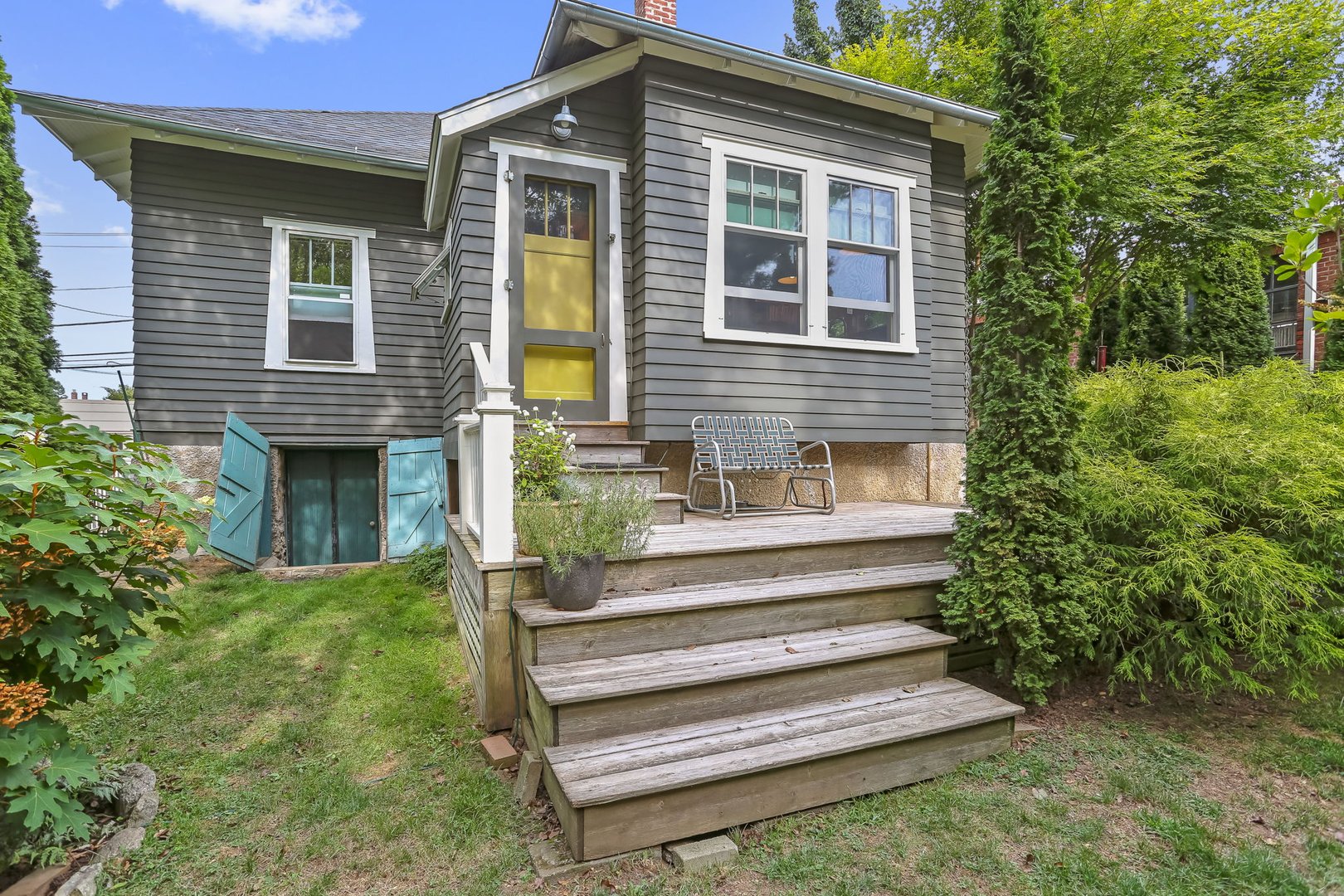 165 Bennett Street Photo 28