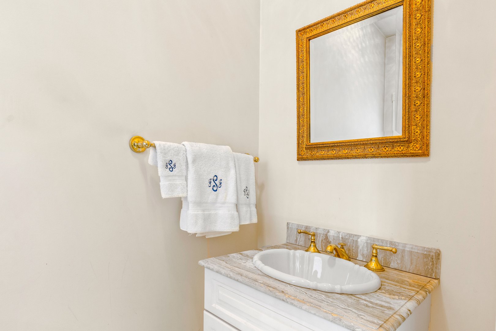 6 Love Lane Photo 17