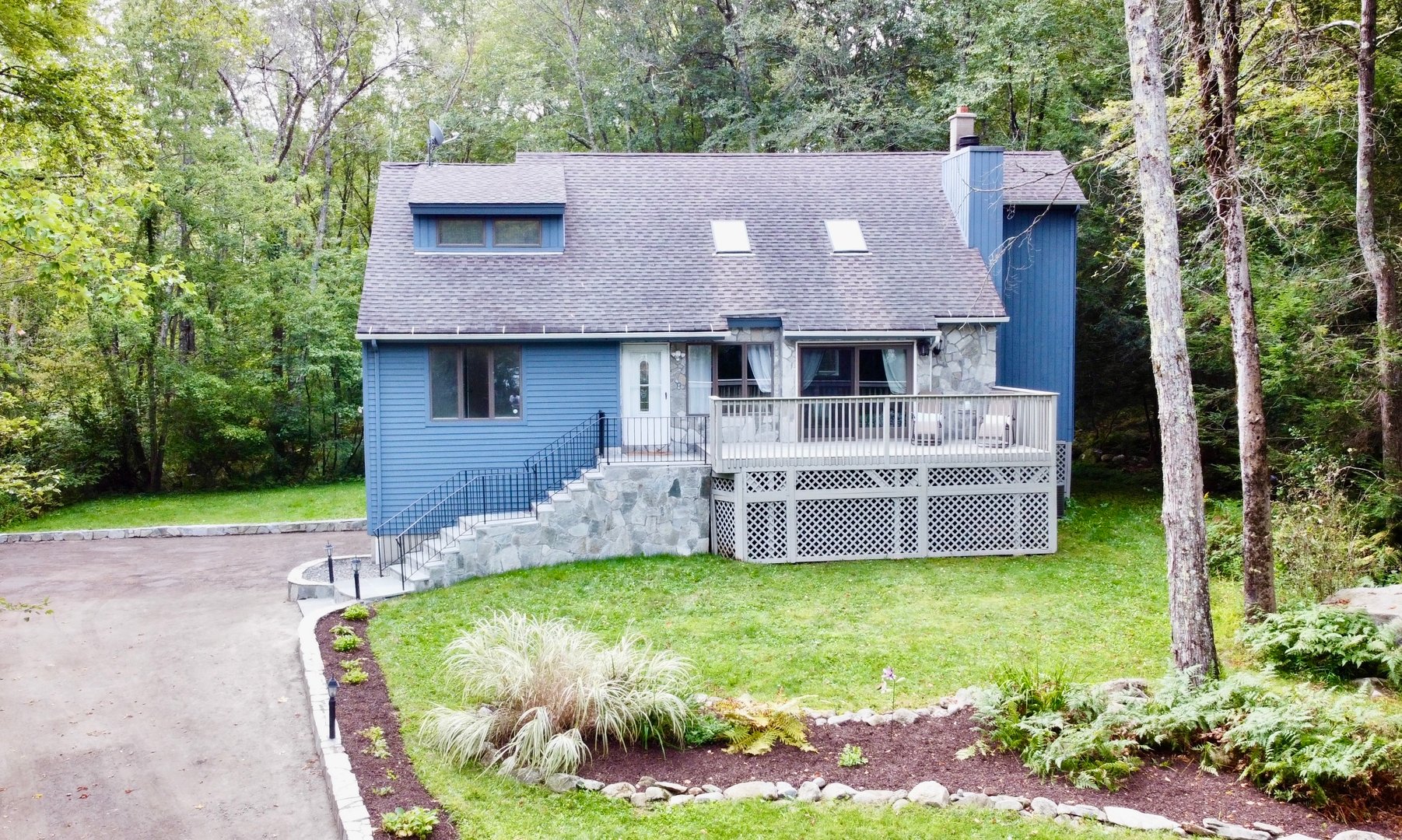 421 East Hyerdale Drive Photo 16