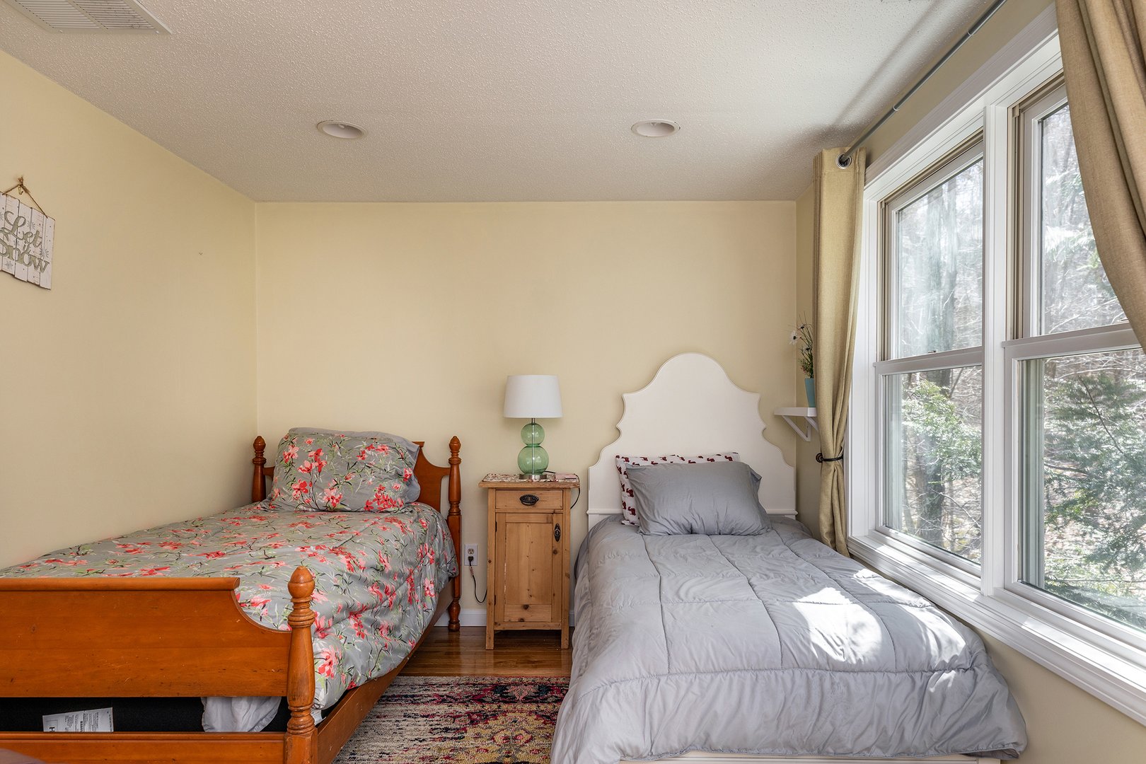 421 East Hyerdale Drive Photo 13