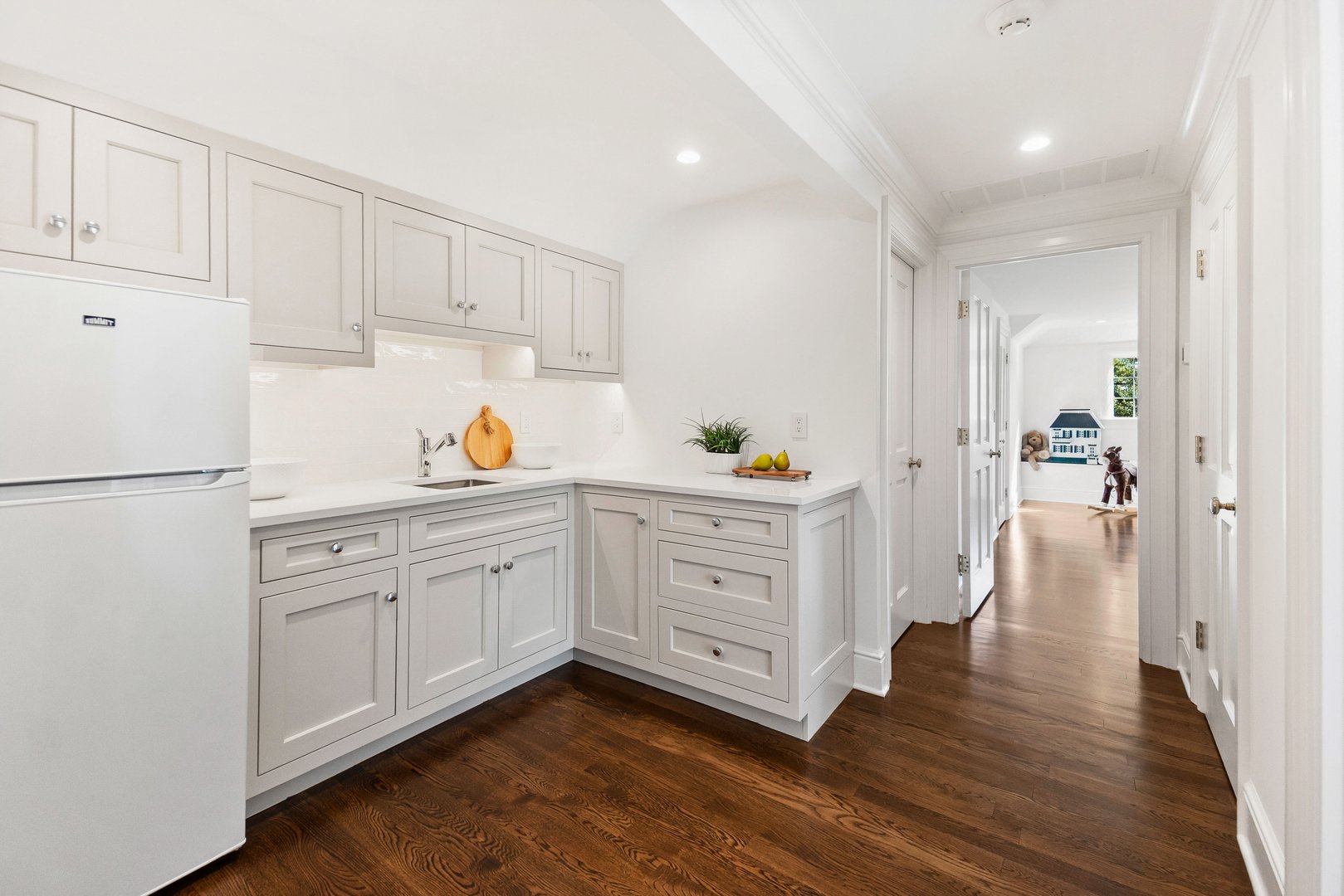 18 Tokeneke Trail Photo 33