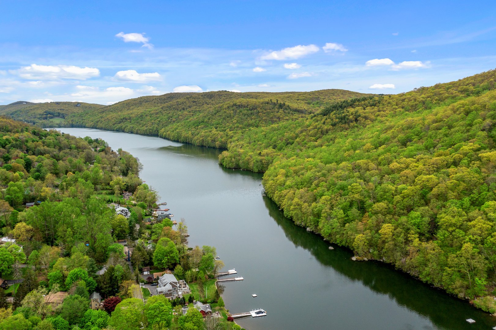 Wagon Wheel Road Photo 3