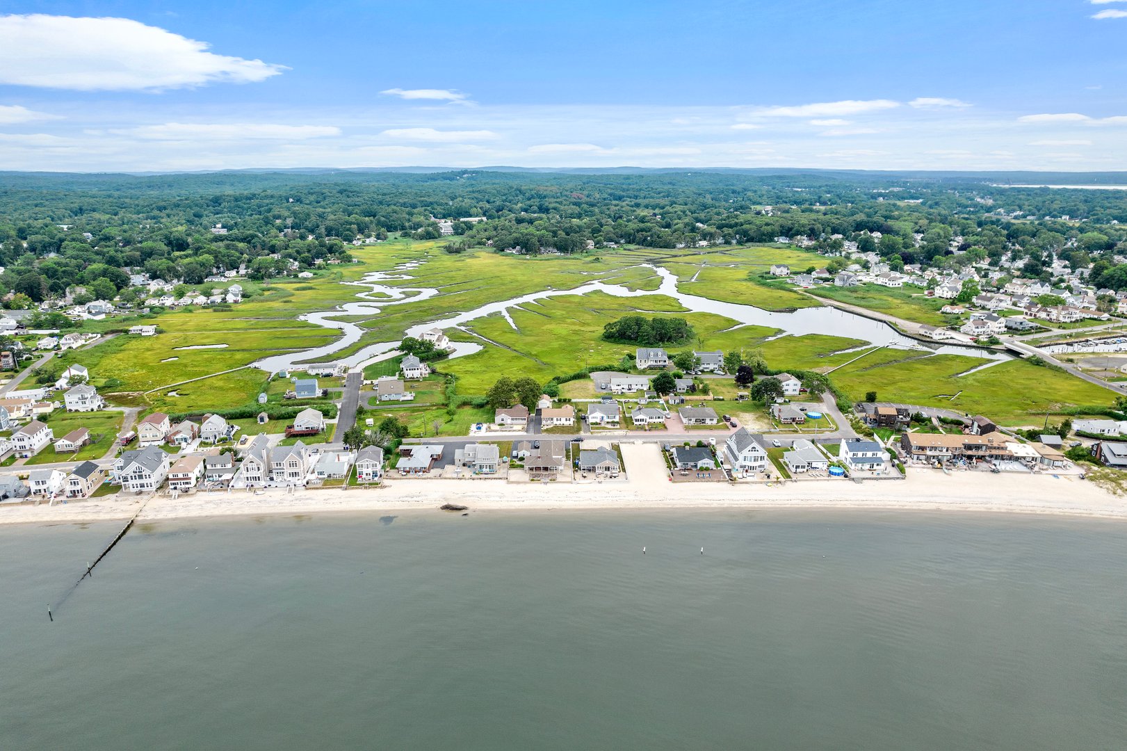 8 Belaire Manor Photo 4