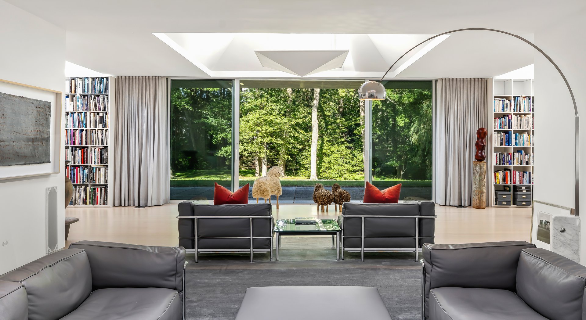 565 Oenoke Ridge Photo 6