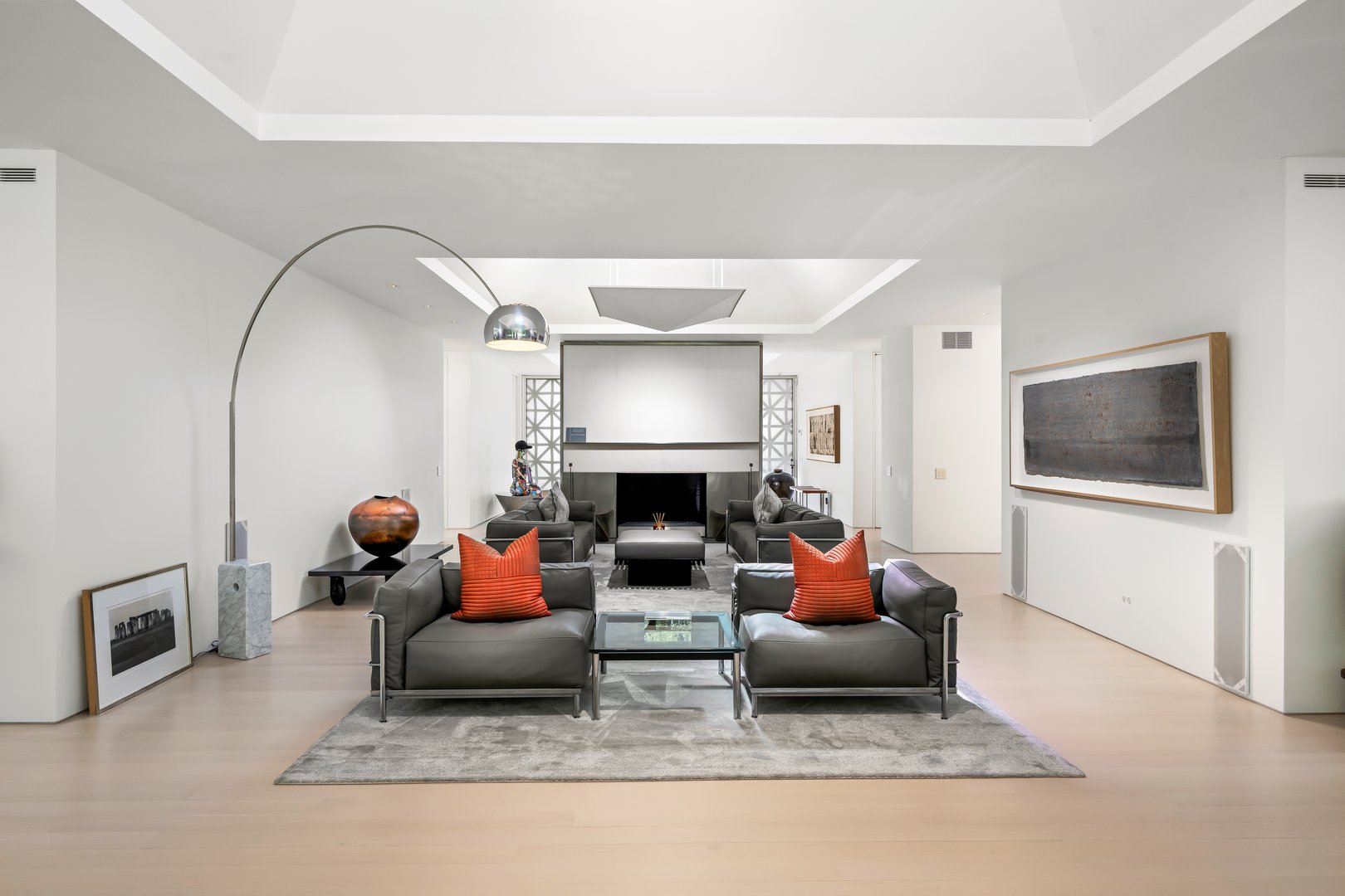 565 Oenoke Ridge Photo 7