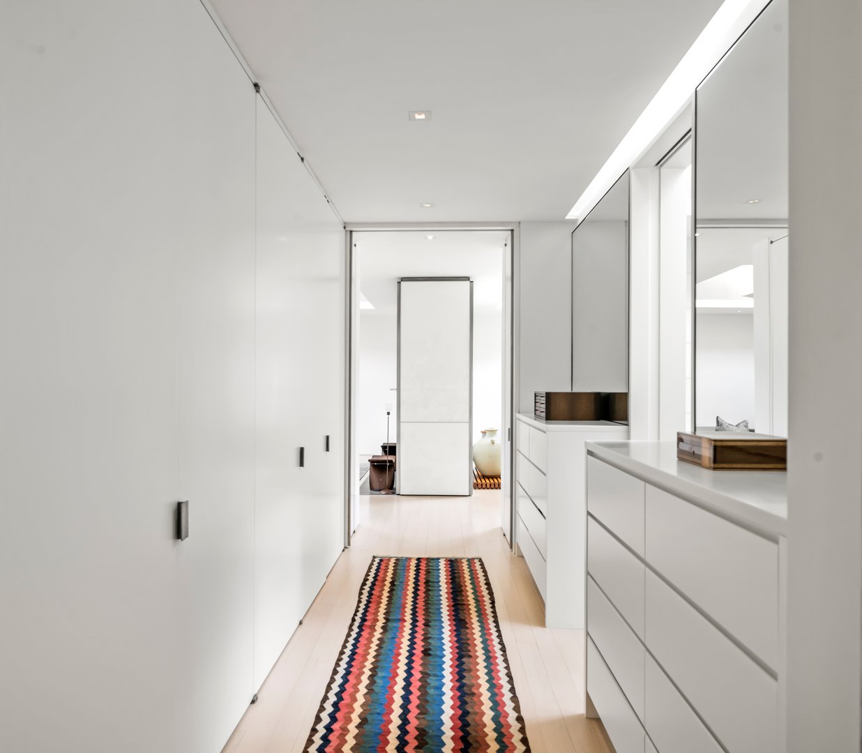 565 Oenoke Ridge Photo 17