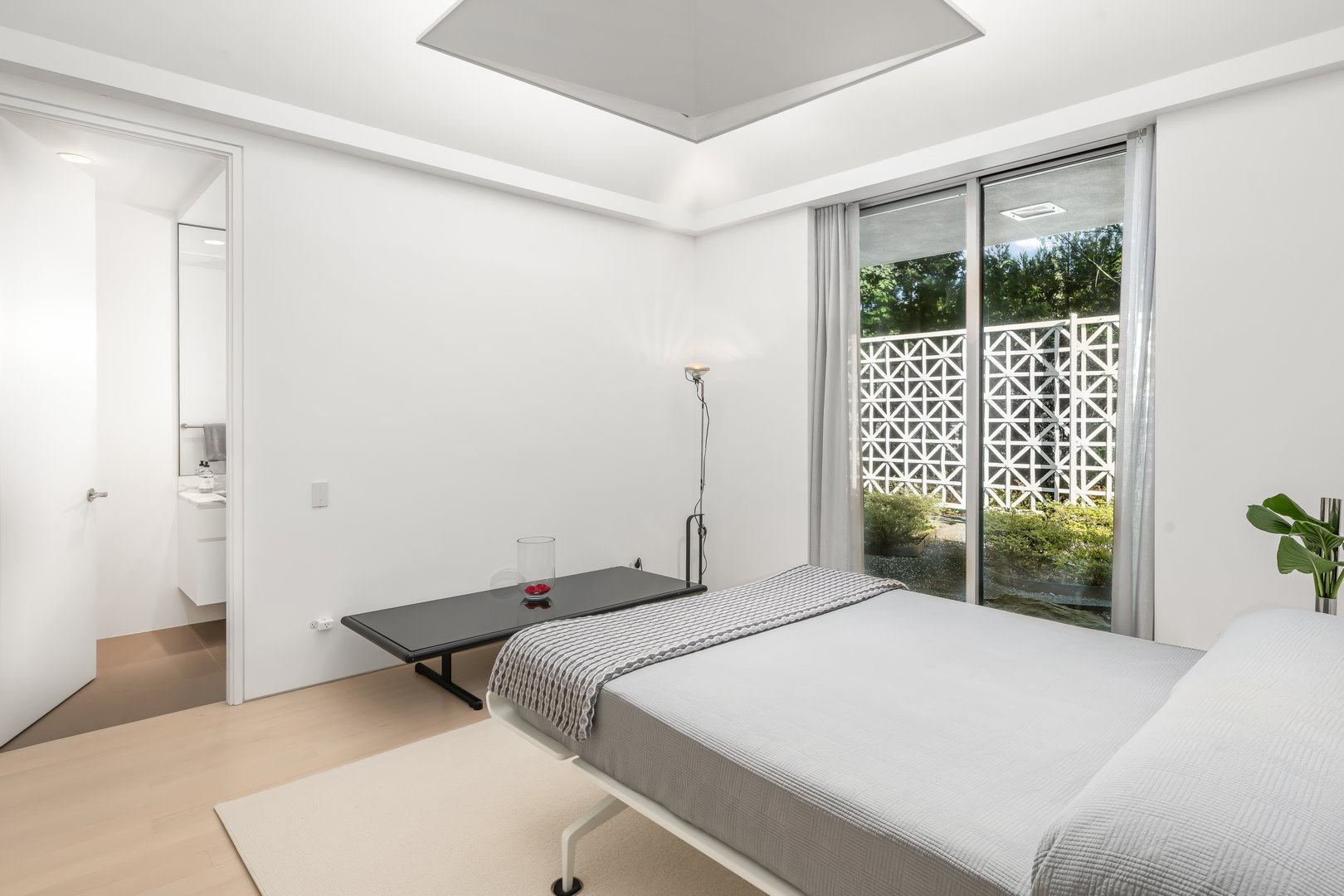 565 Oenoke Ridge Photo 20