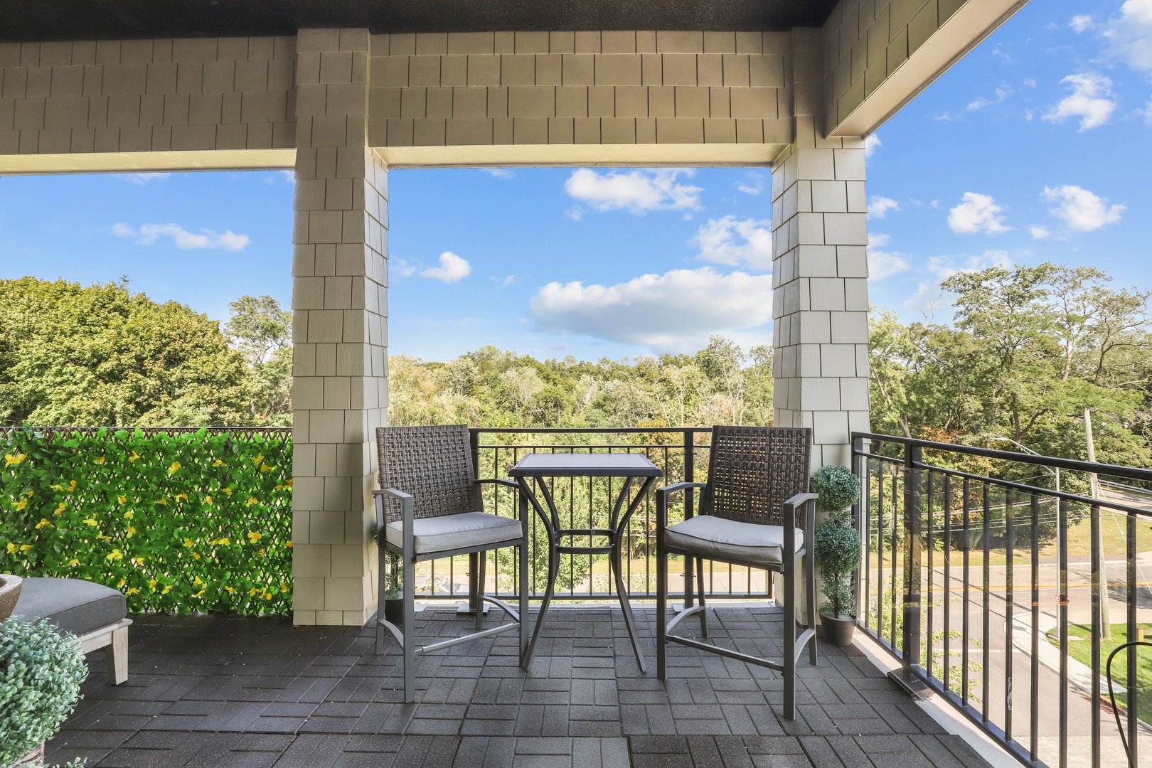 120 Old Post Road  #PH-B301 Photo 10