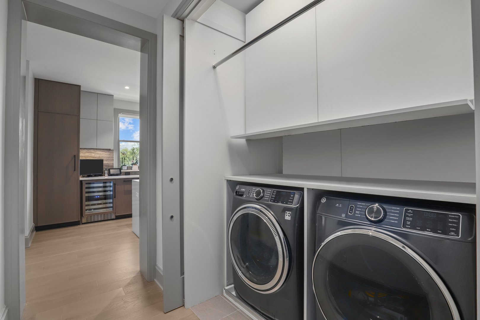 120 Old Post Road  #PH-B301 Photo 24