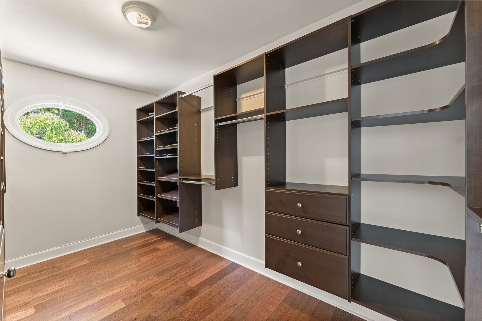 50 Franklin Street Photo 22