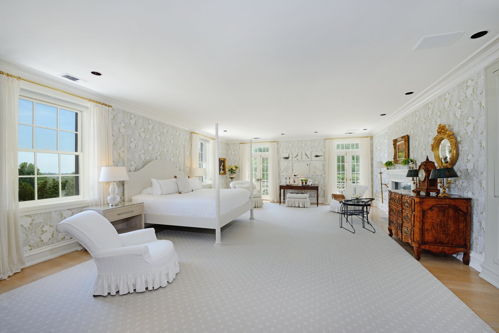 2525 Purchase Street Photo 45