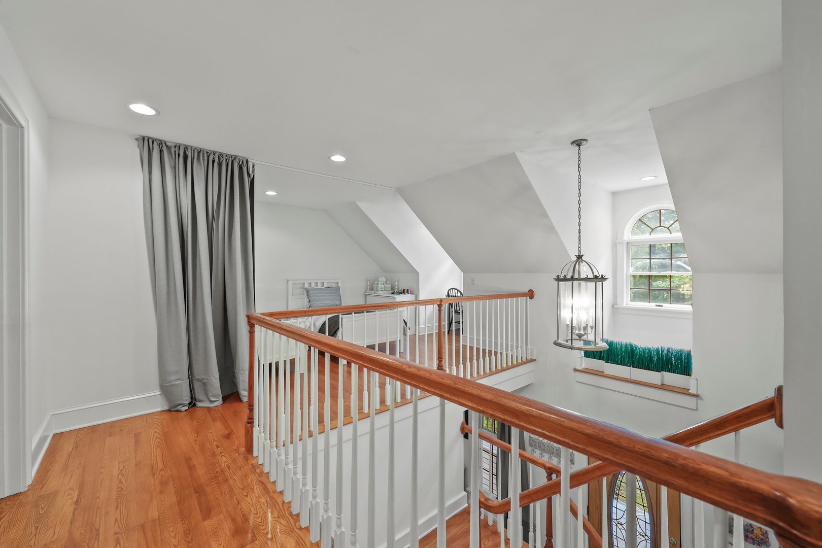 905 West Rd Photo 31