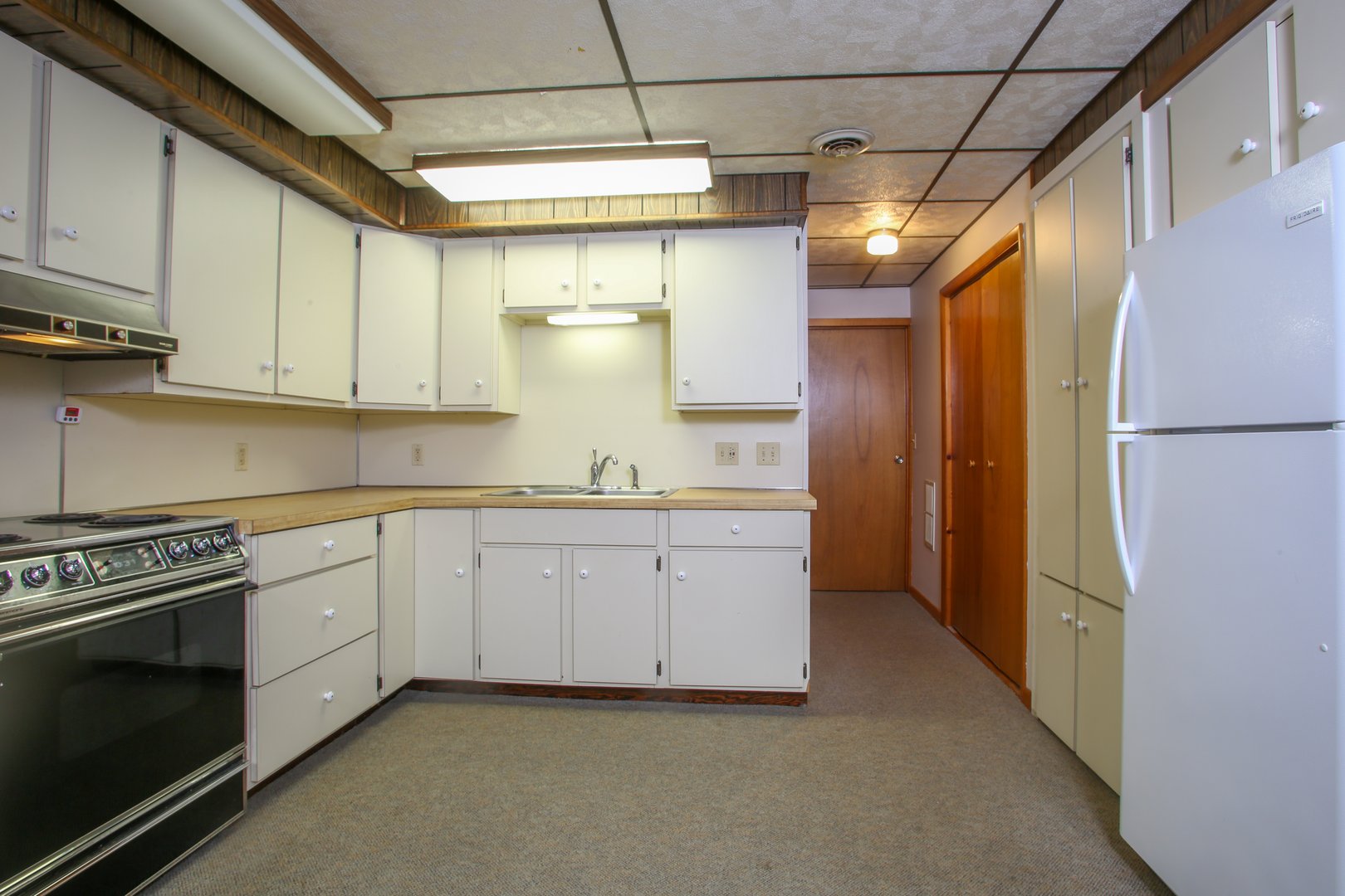 76 Fairchild Road Photo 19