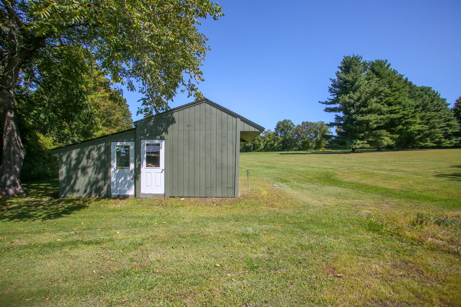 76 Fairchild Road Photo 24