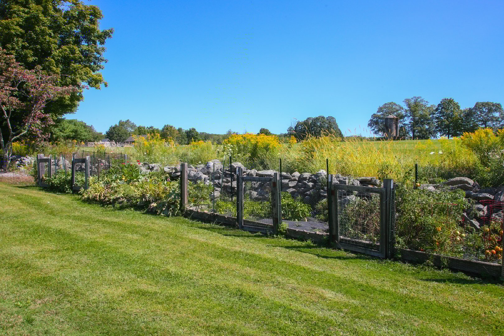 76 Fairchild Road Photo 38