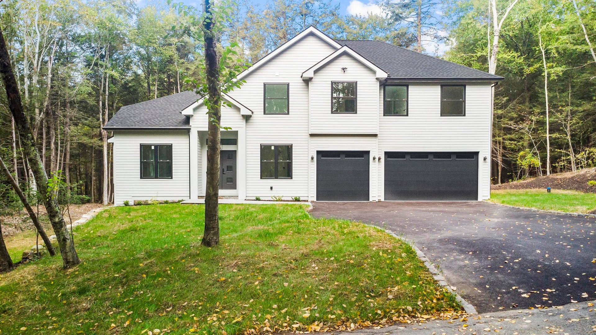 68 Paxton Court Photo 2