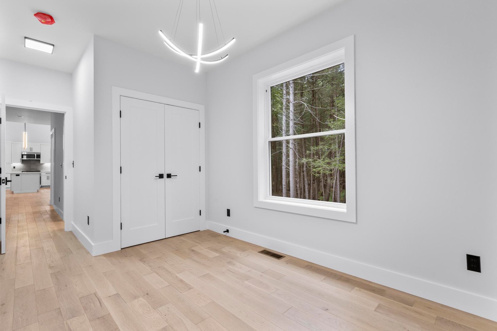 68 Paxton Court Photo 25