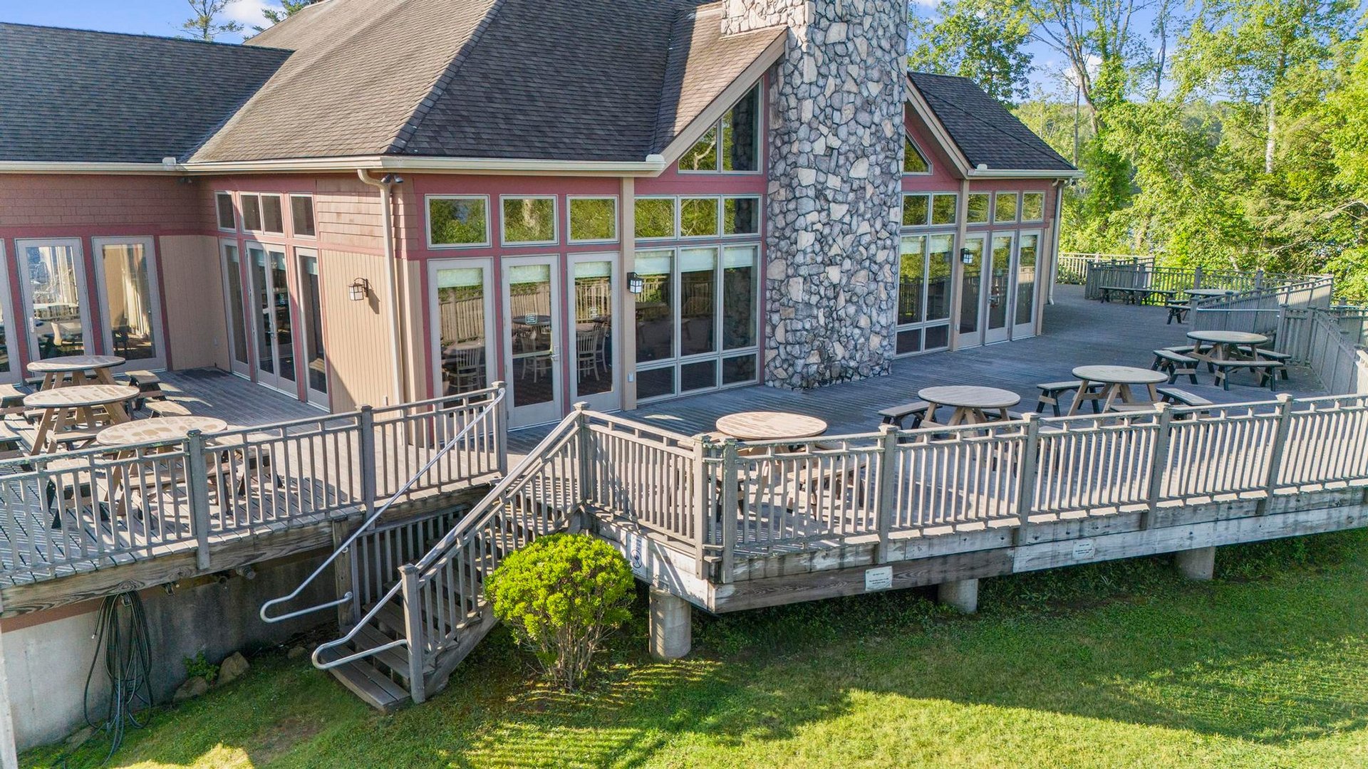 68 Paxton Court Photo 37