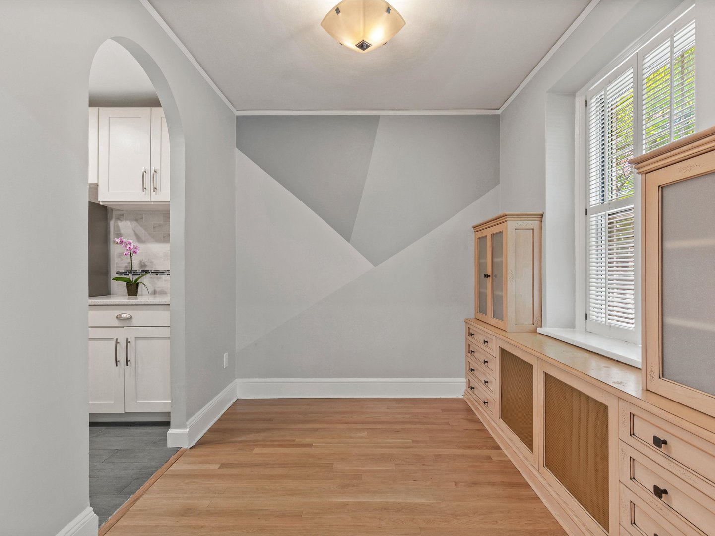 270 Bronxville Road  #B43 Photo 13