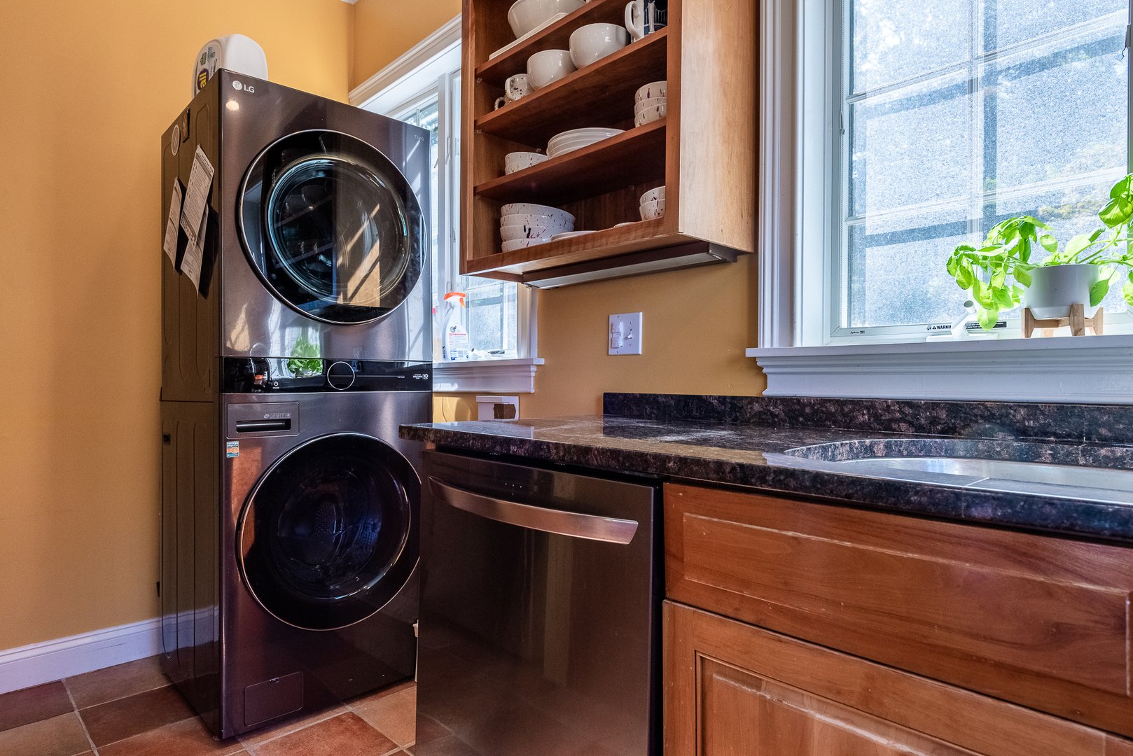 11 North Main Street Photo 7