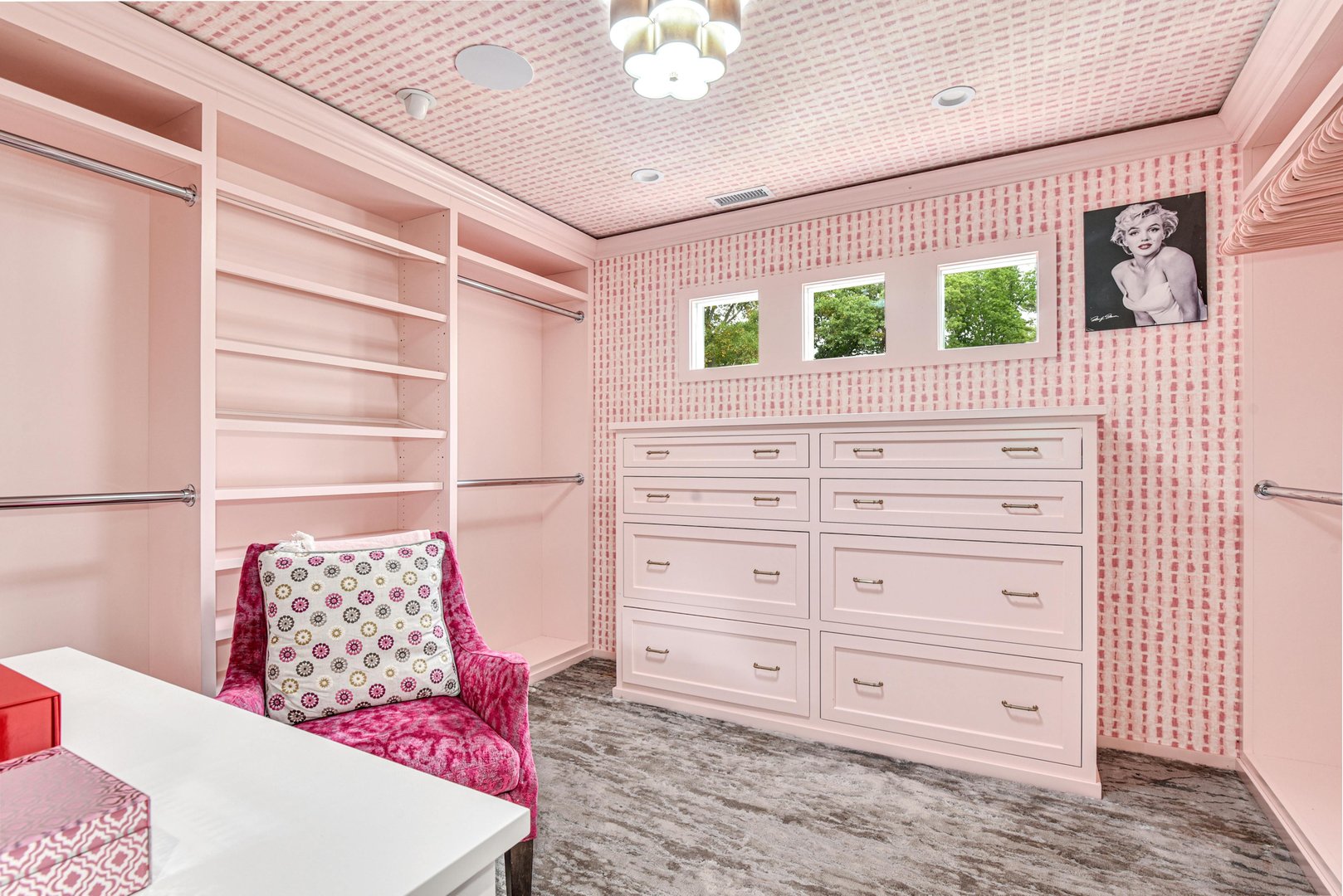 96 Comstock Hill Avenue Photo 17