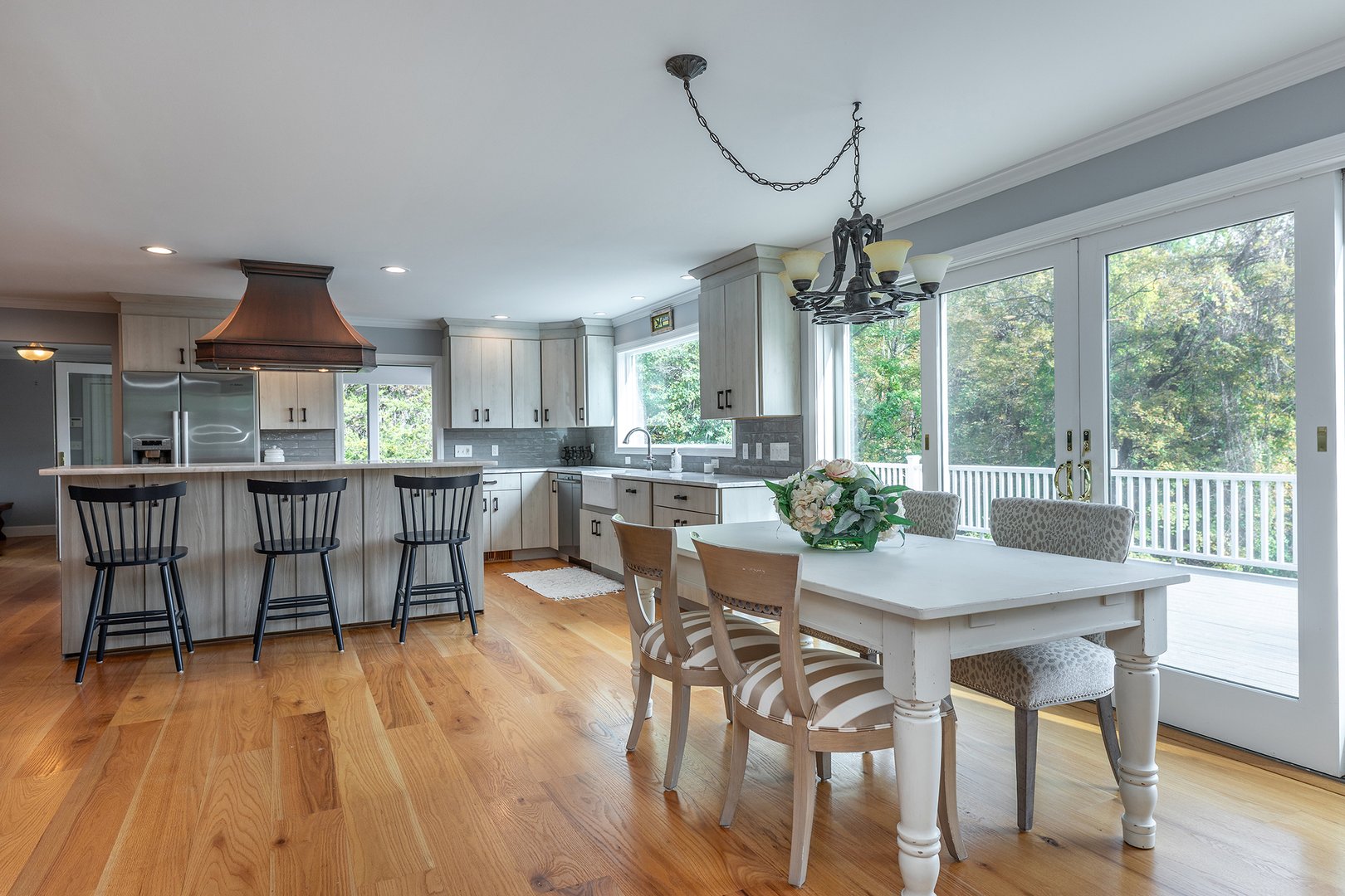 168 Cobble Road Photo 16