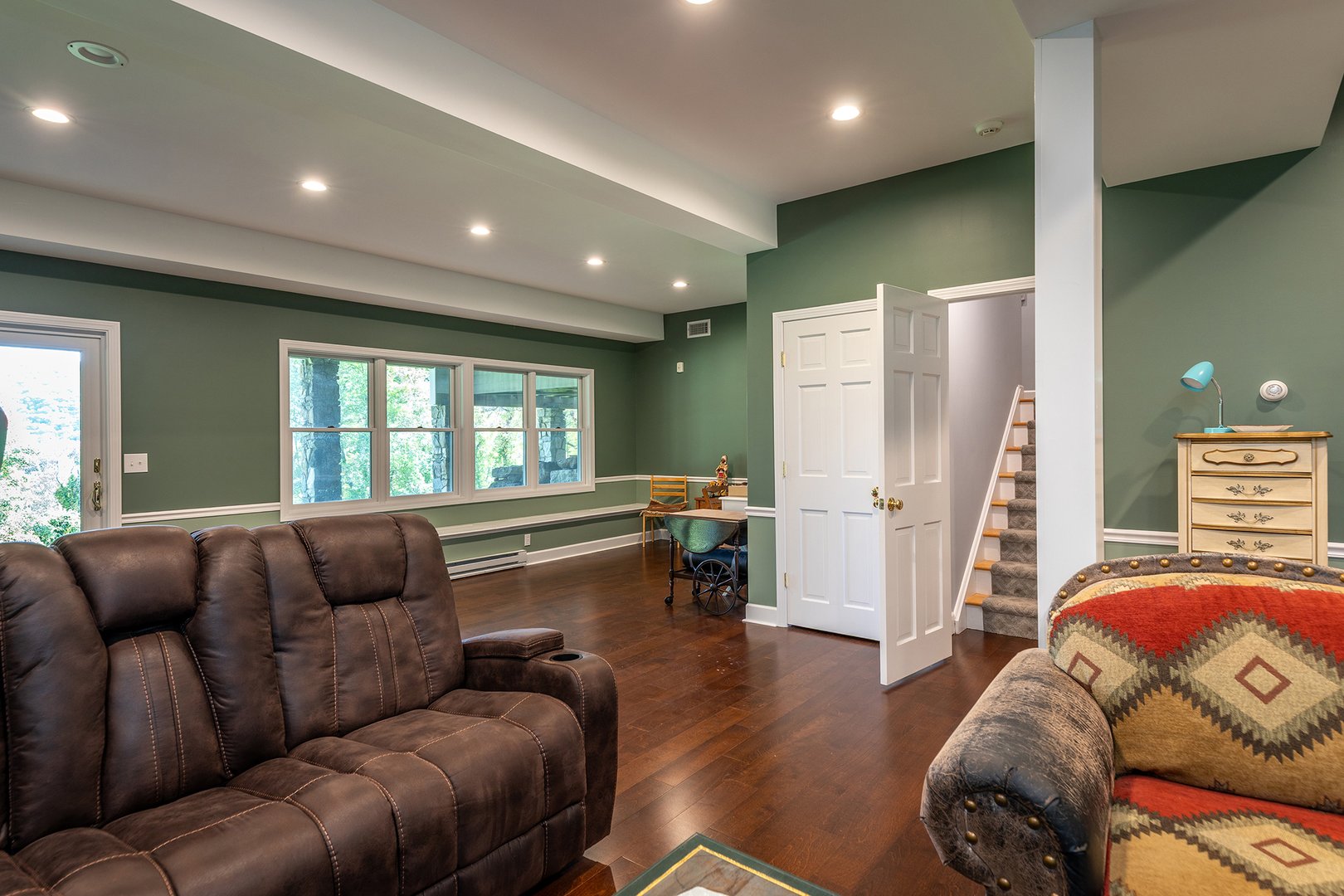 168 Cobble Road Photo 36