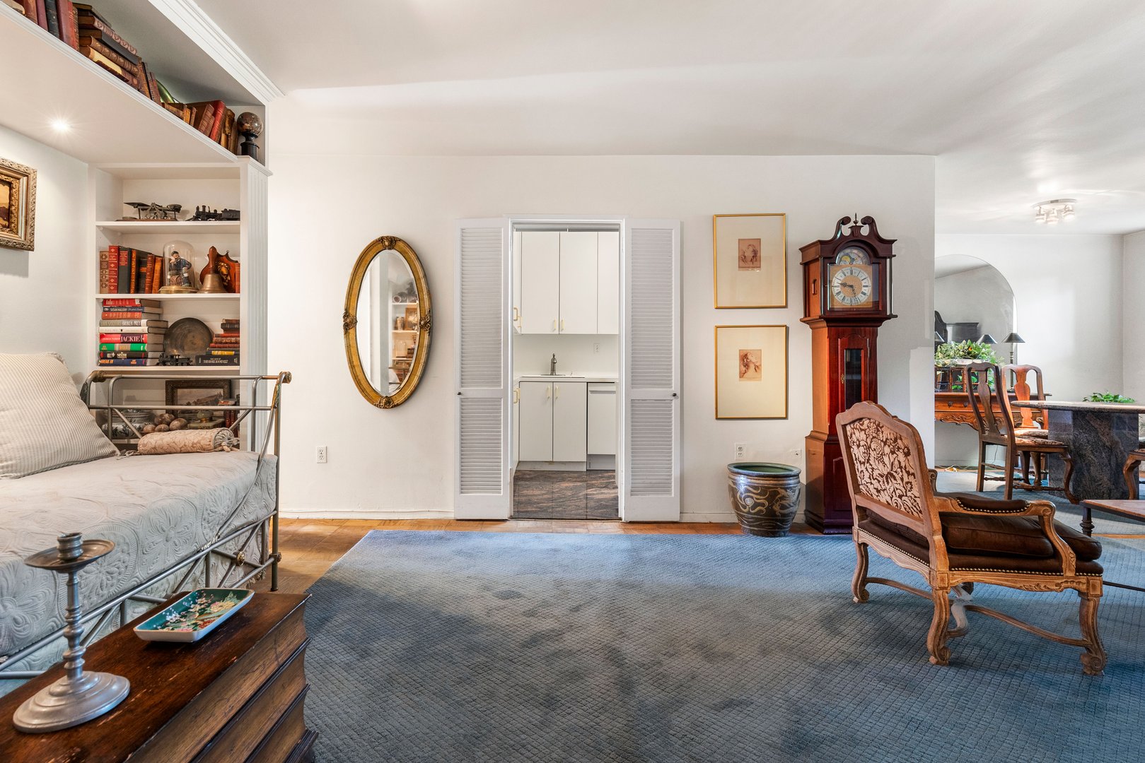 177 E Hartsdale Avenue  #2Y Photo 9