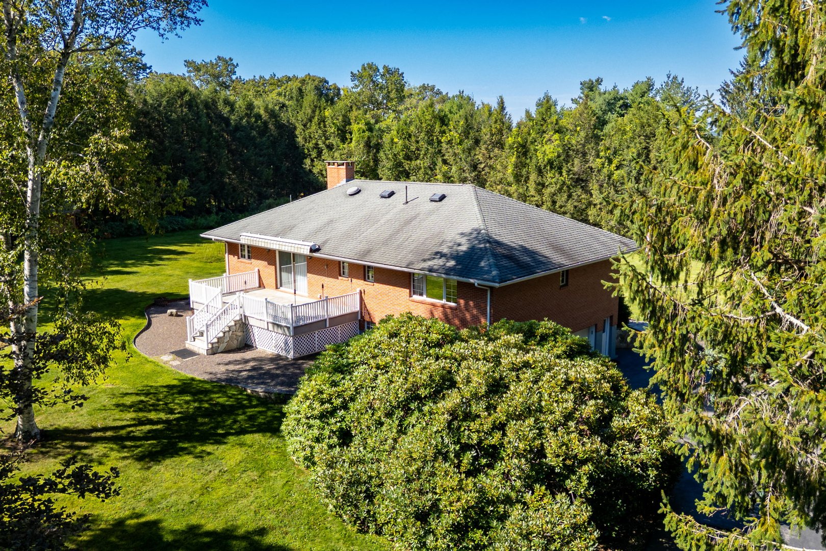 428 Maple Street Photo 36