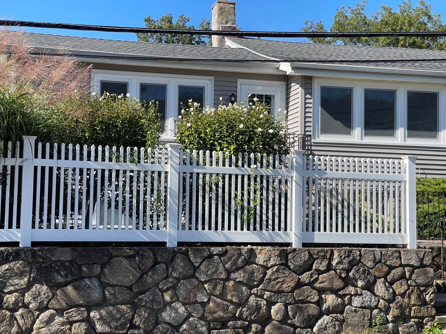 40 Ledge Avenue Photo 1