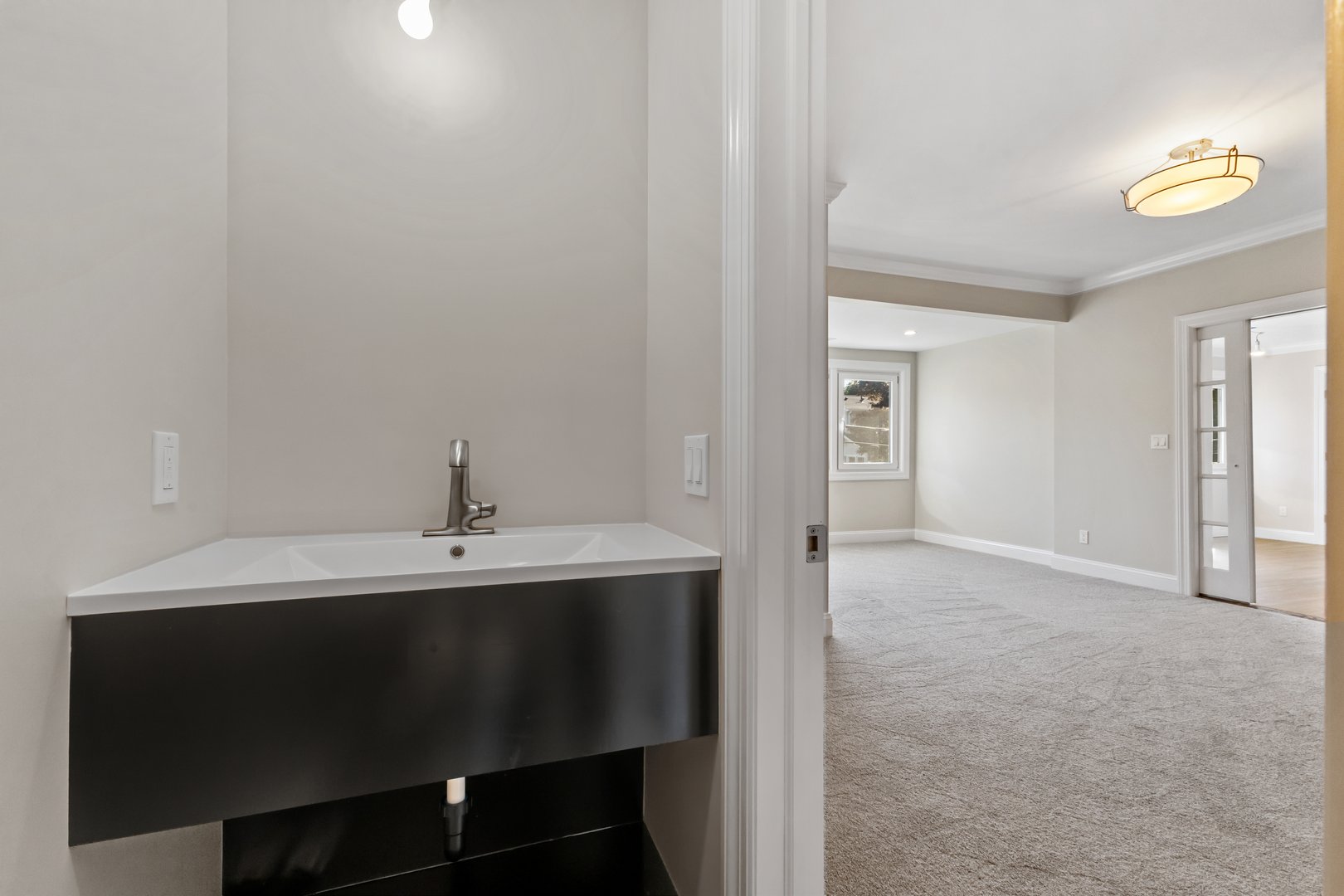 40 Ledge Avenue Photo 11