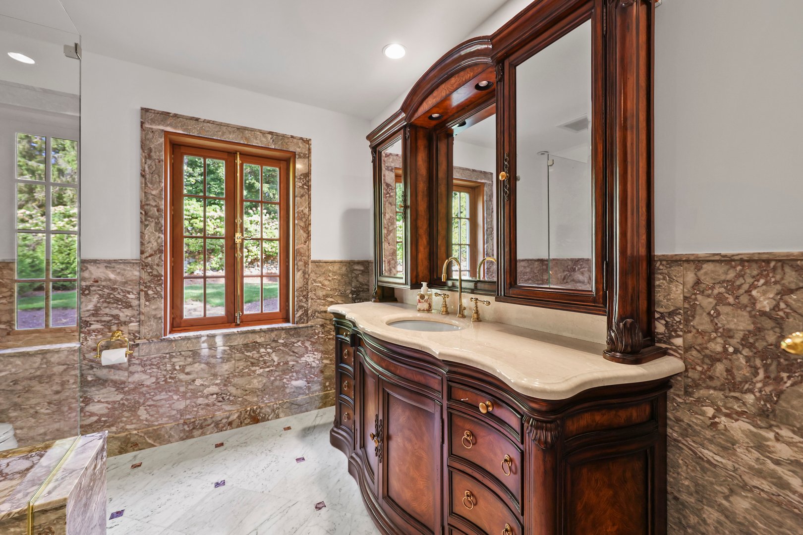 5 Crofut St Photo 31