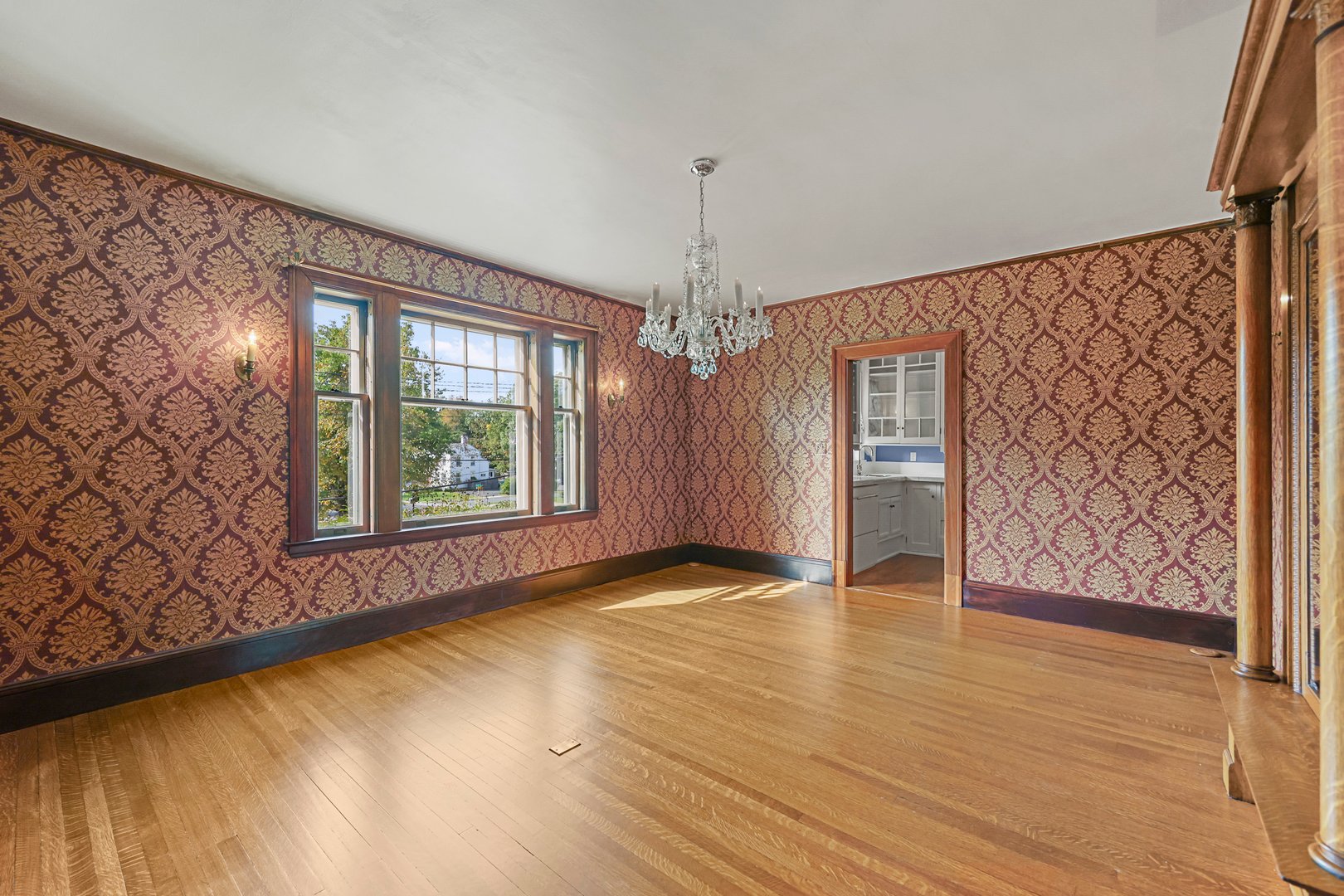 5 Crofut St Photo 16