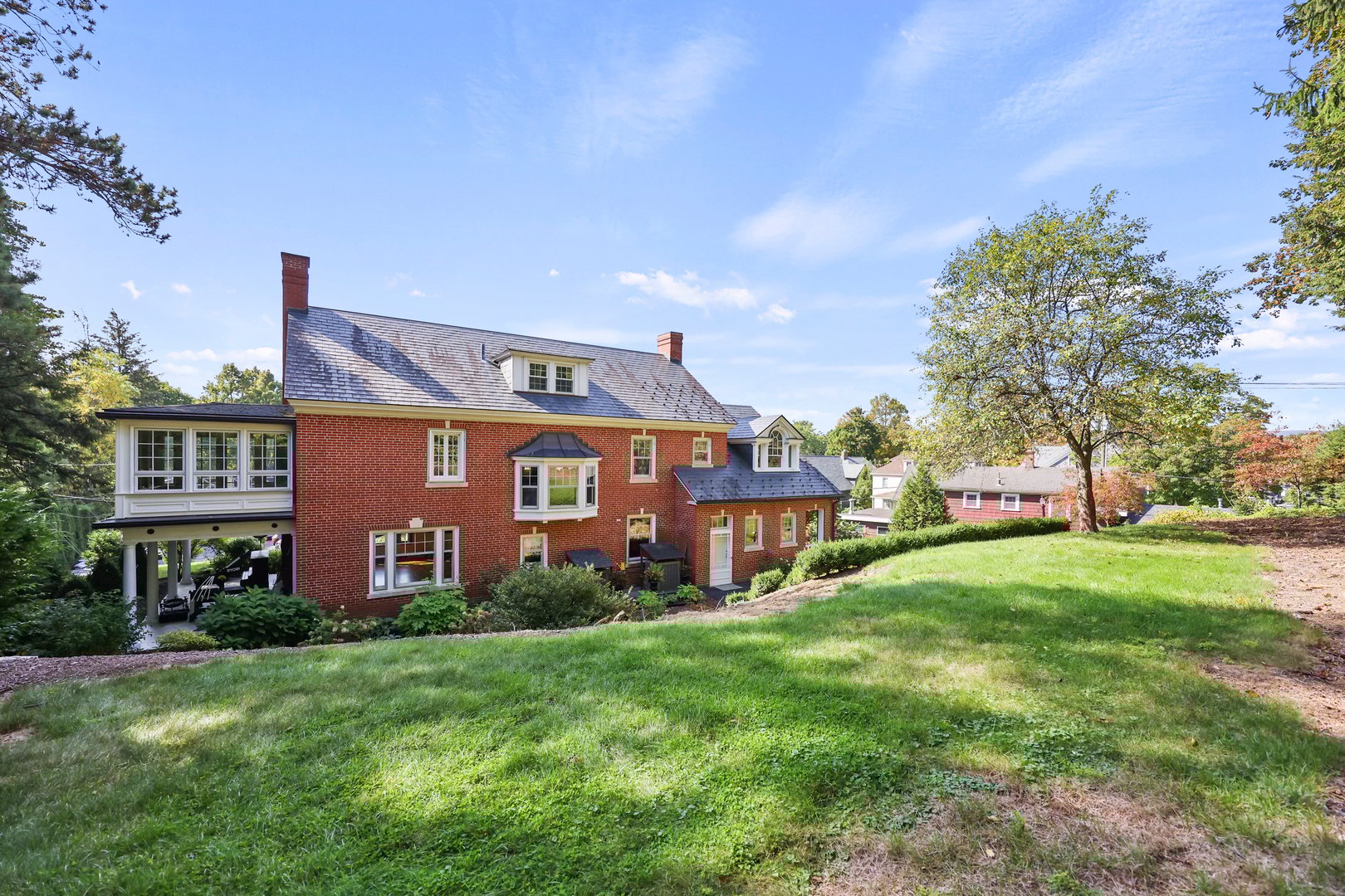 5 Crofut St Photo 62