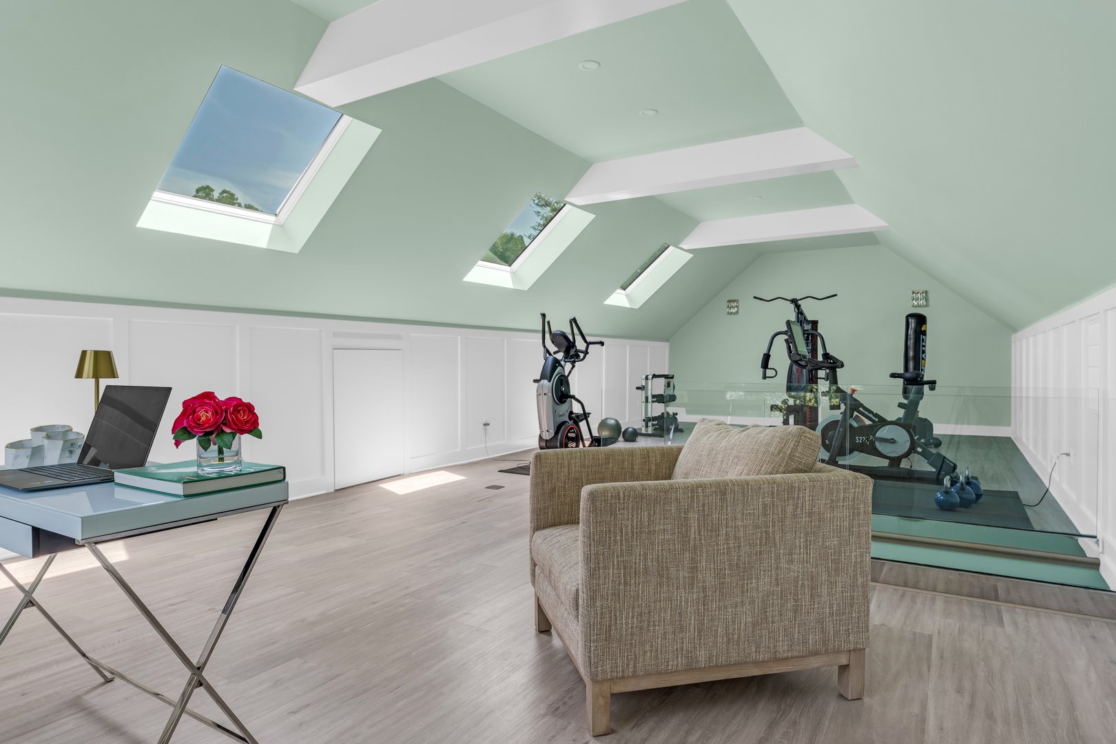 8 Jacob Lane Photo 20