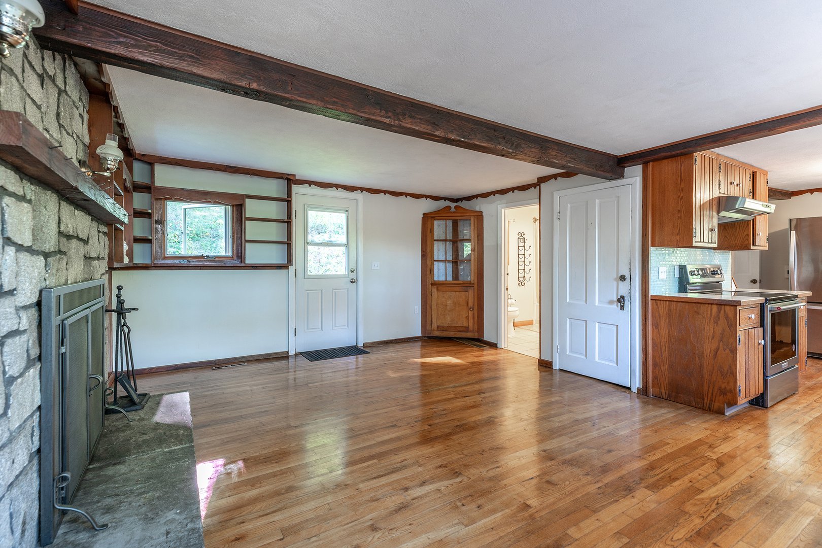 10 Biliski Road Photo 6