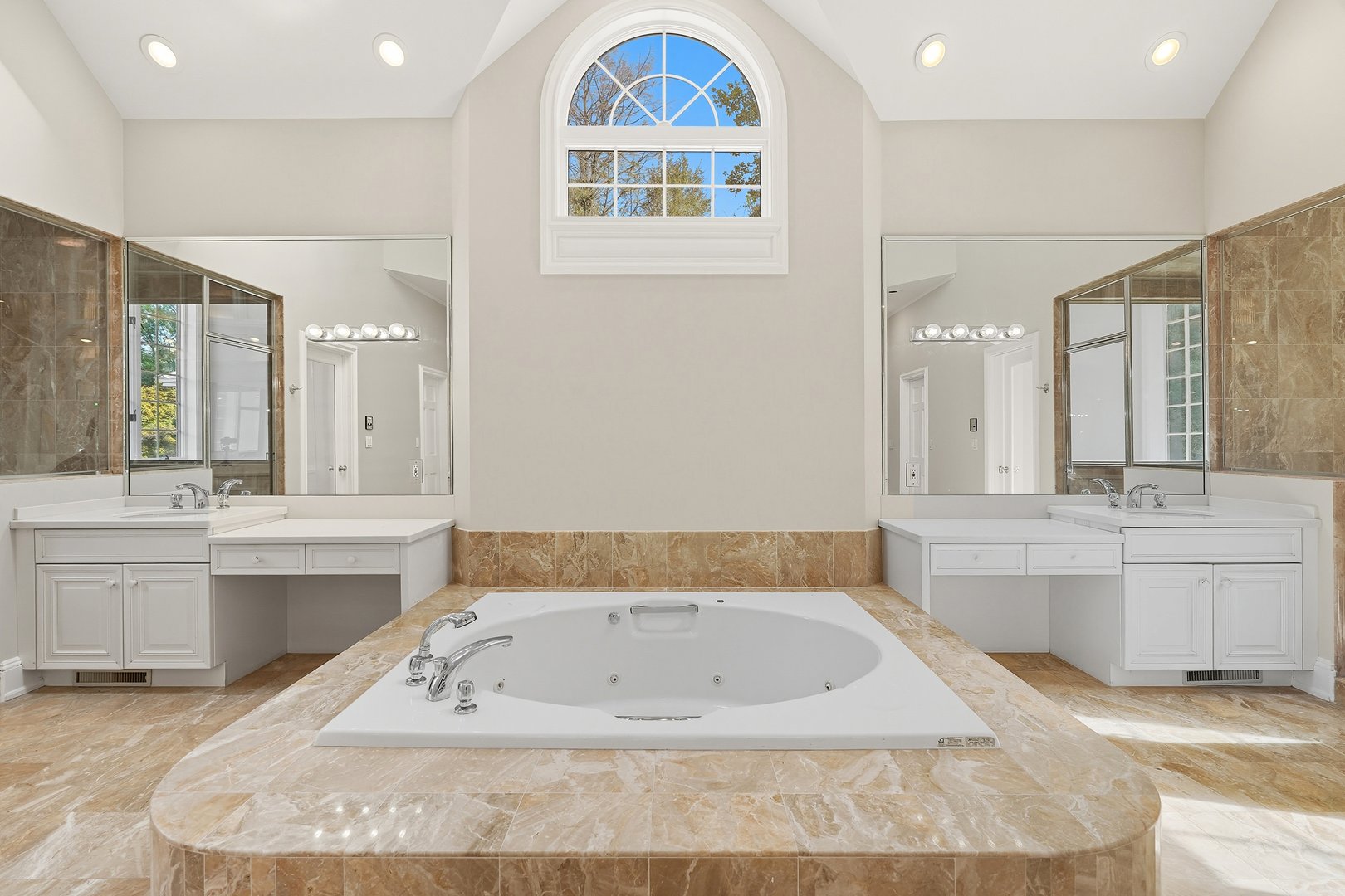 10 Cooper Road Photo 29