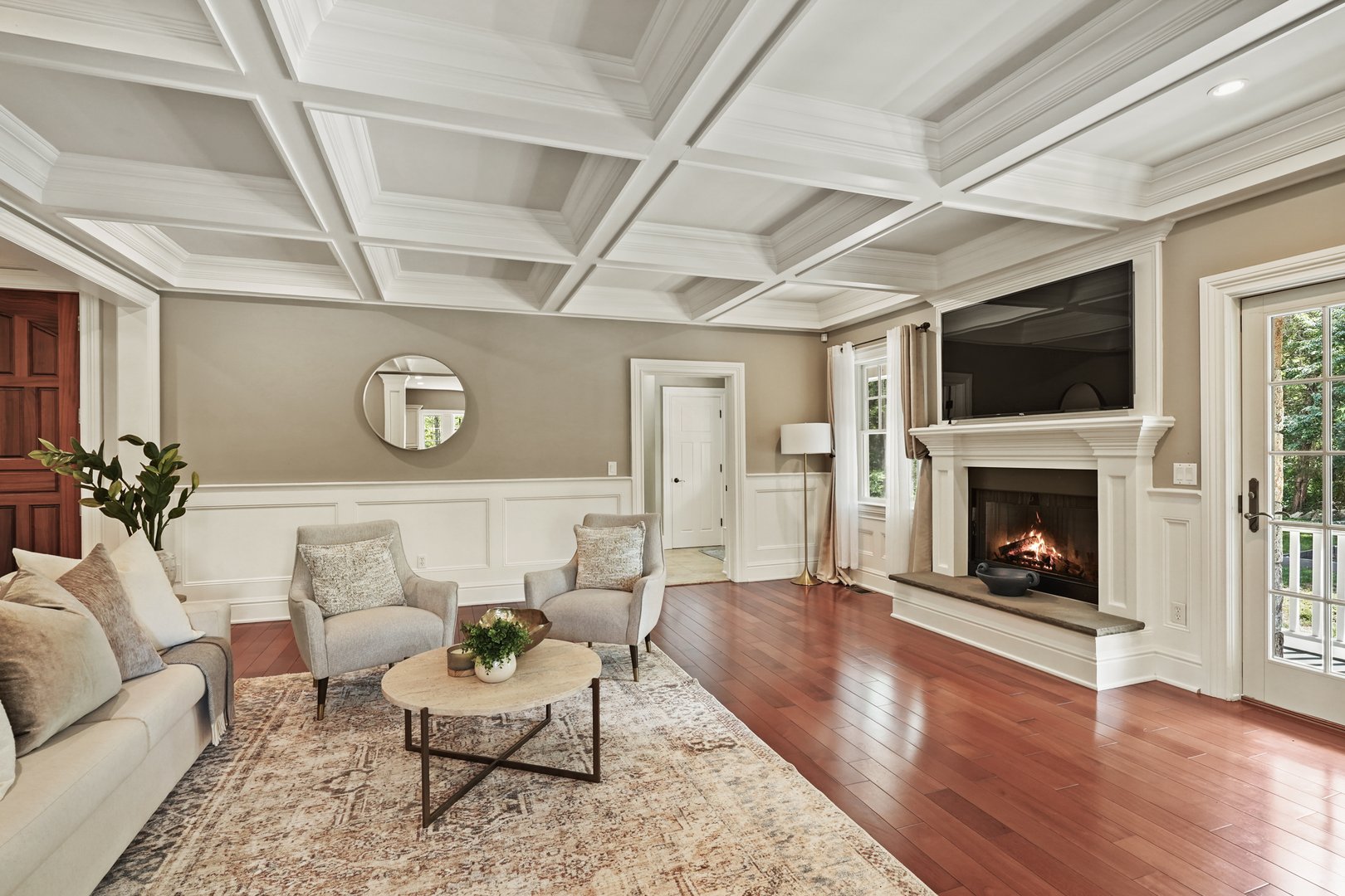 230 Spring Street Photo 7