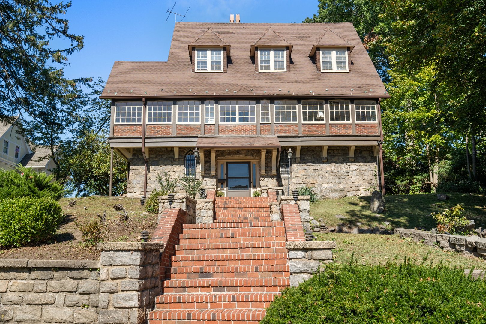 72 Hamilton Avenue Photo 1