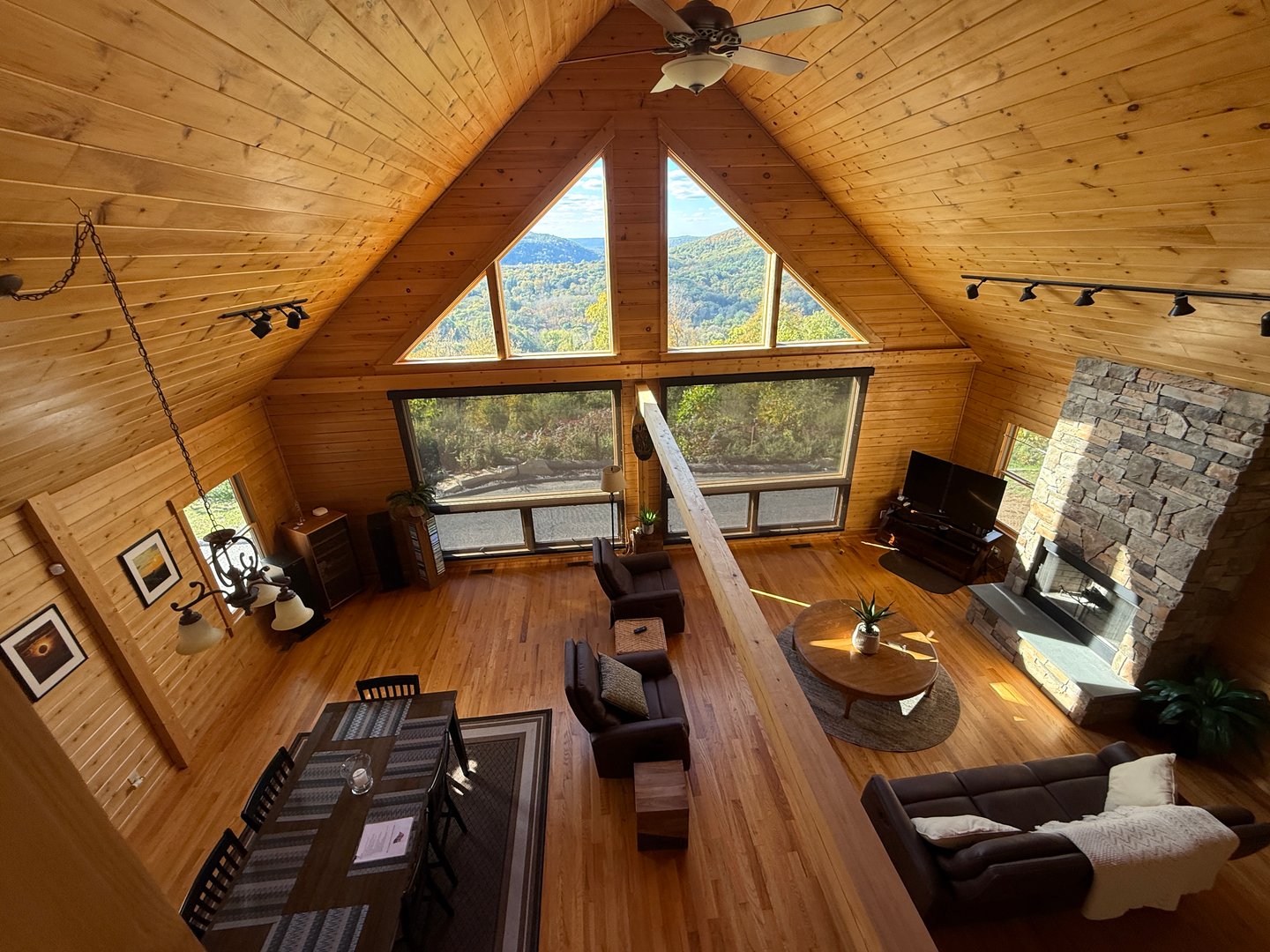 570 Long Mountain Road Photo 12