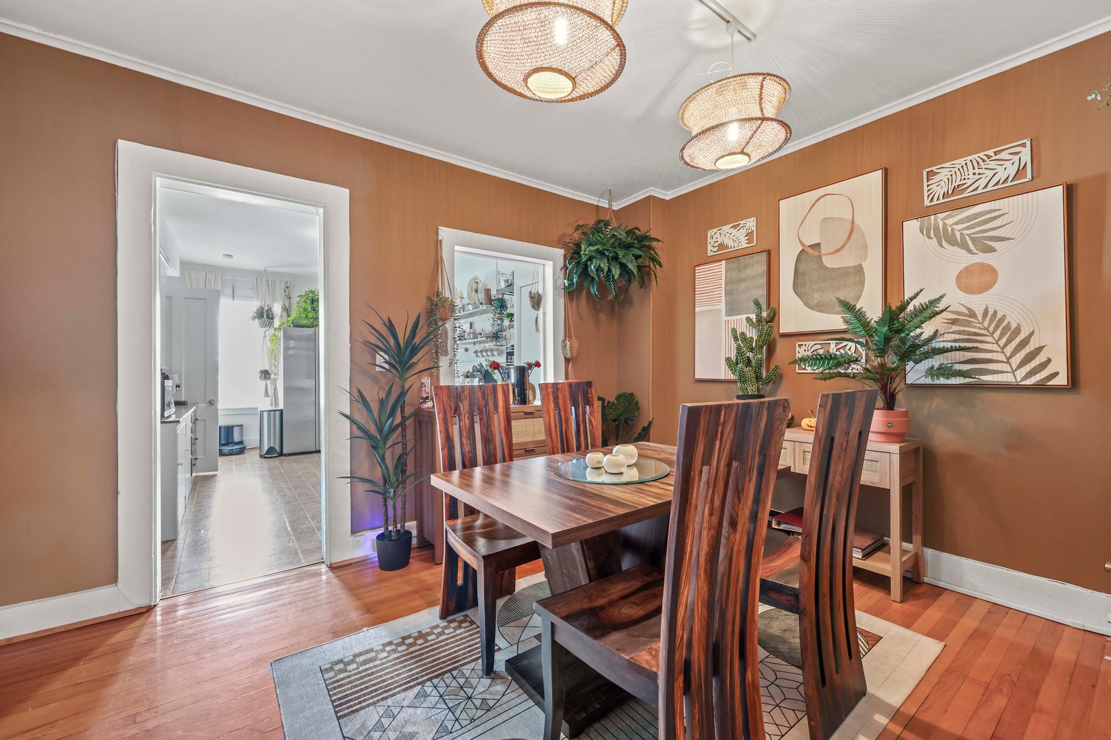 504 Main Street Photo 6