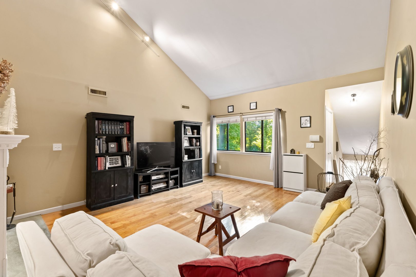 156 Stone Meadow Photo 6