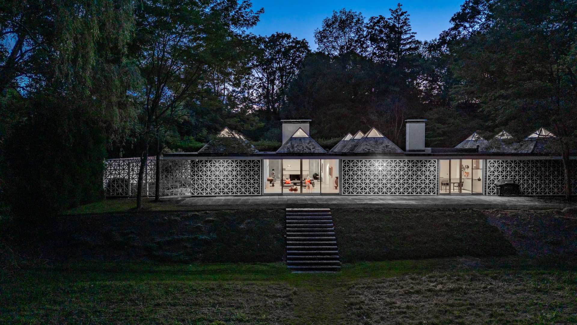 565 Oenoke Ridge Photo 36